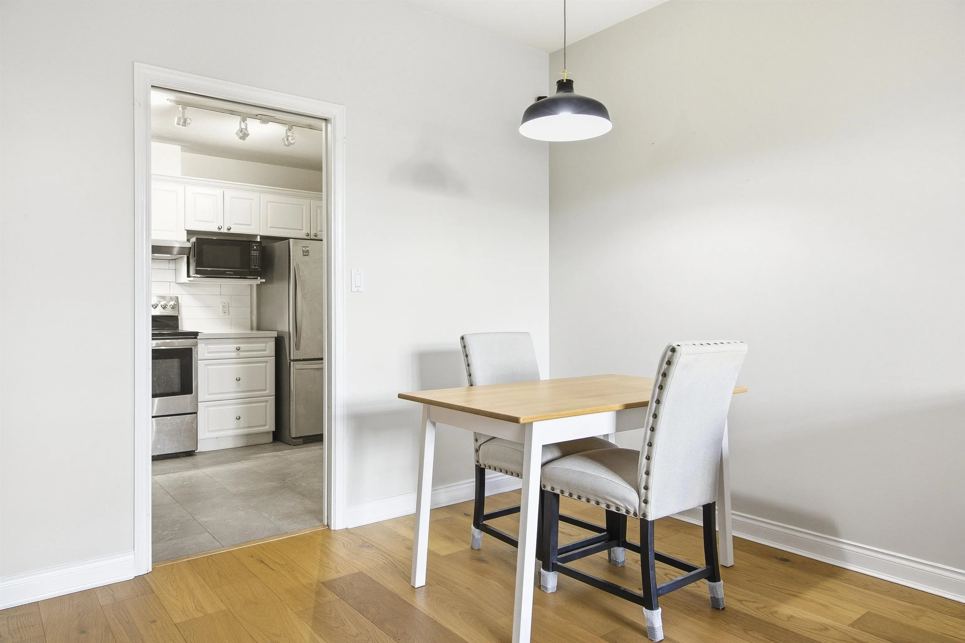 5735 Hampton Place #105