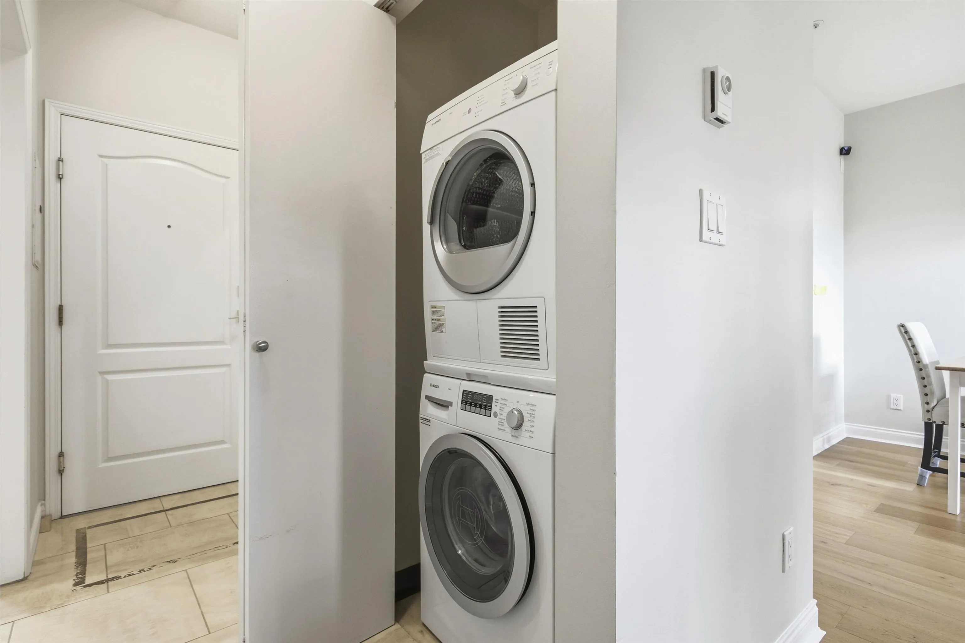 5735 Hampton Place #105