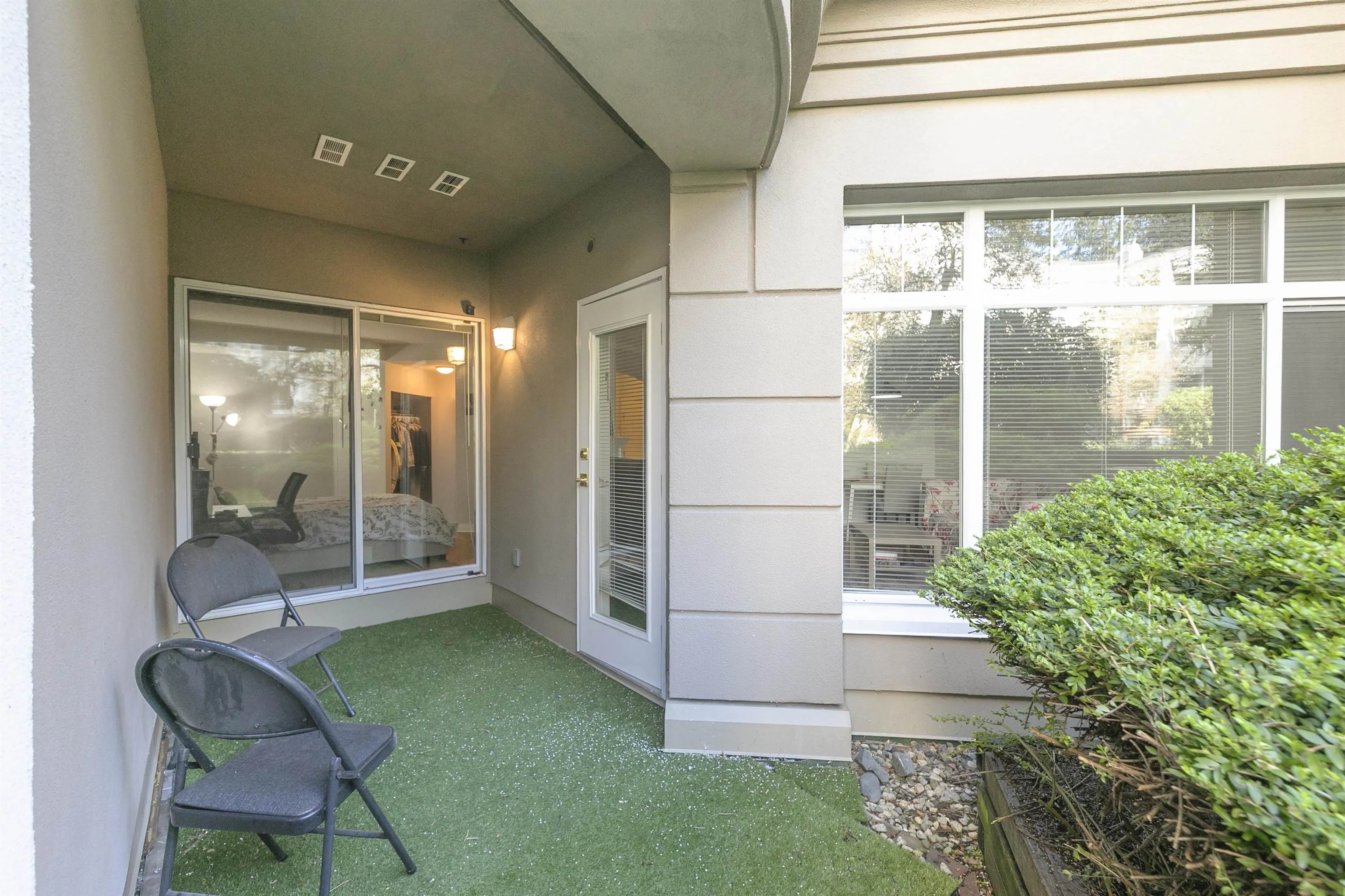 5735 Hampton Place #105