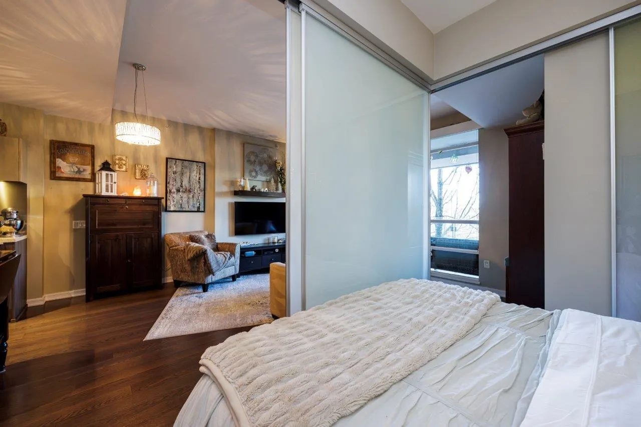 1616 Columbia Street #208