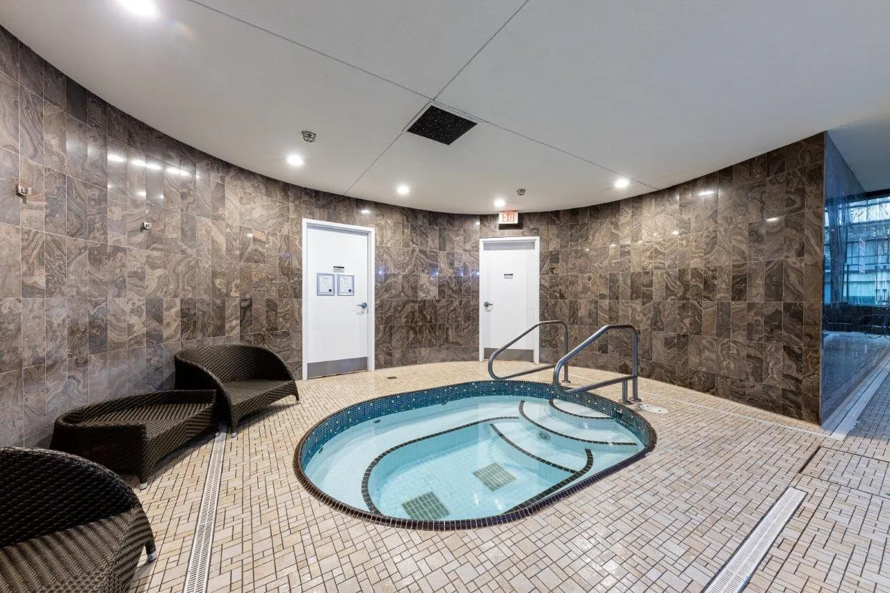 1616 Columbia Street #208
