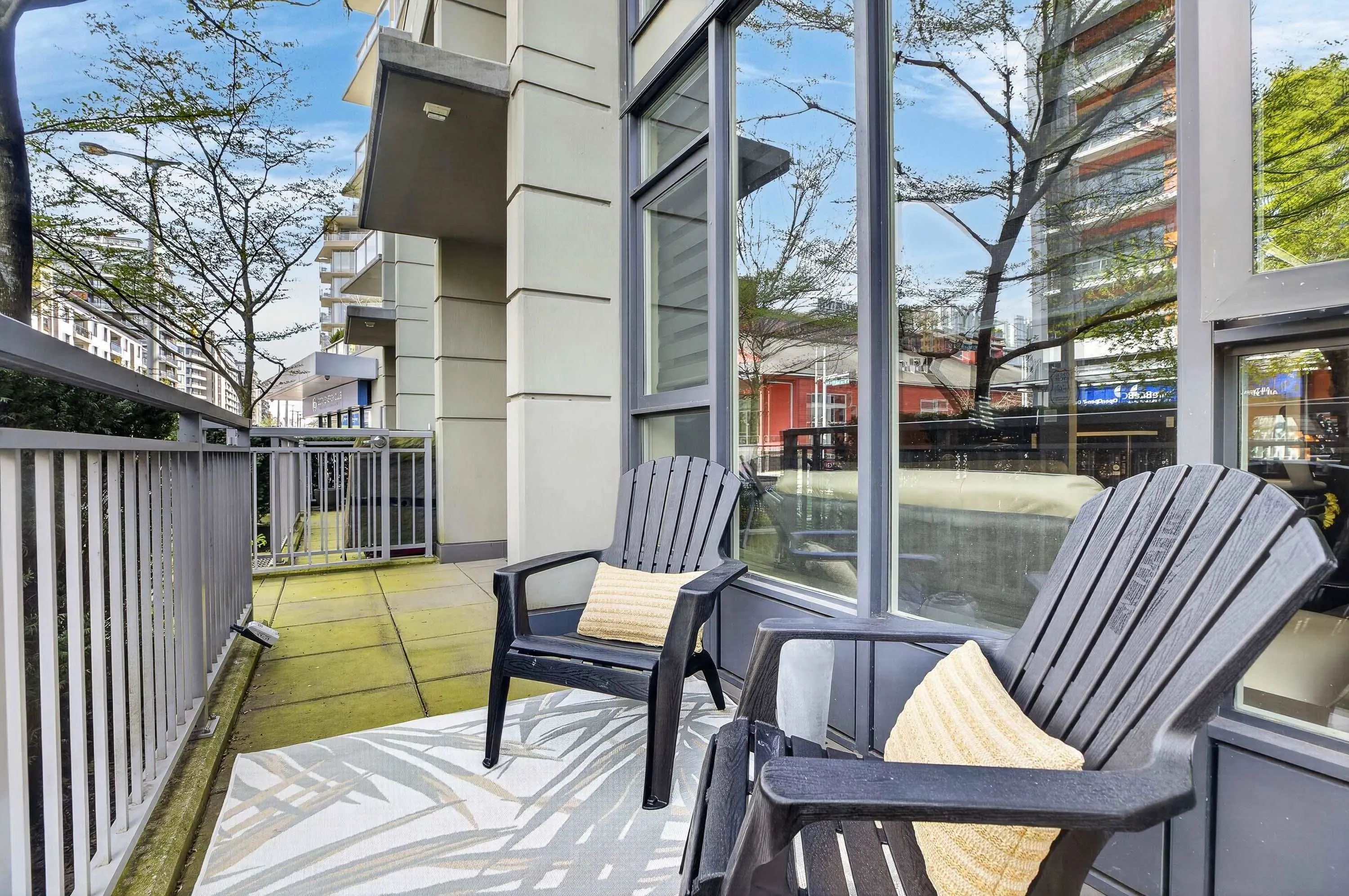 112 W 1st Avenue
