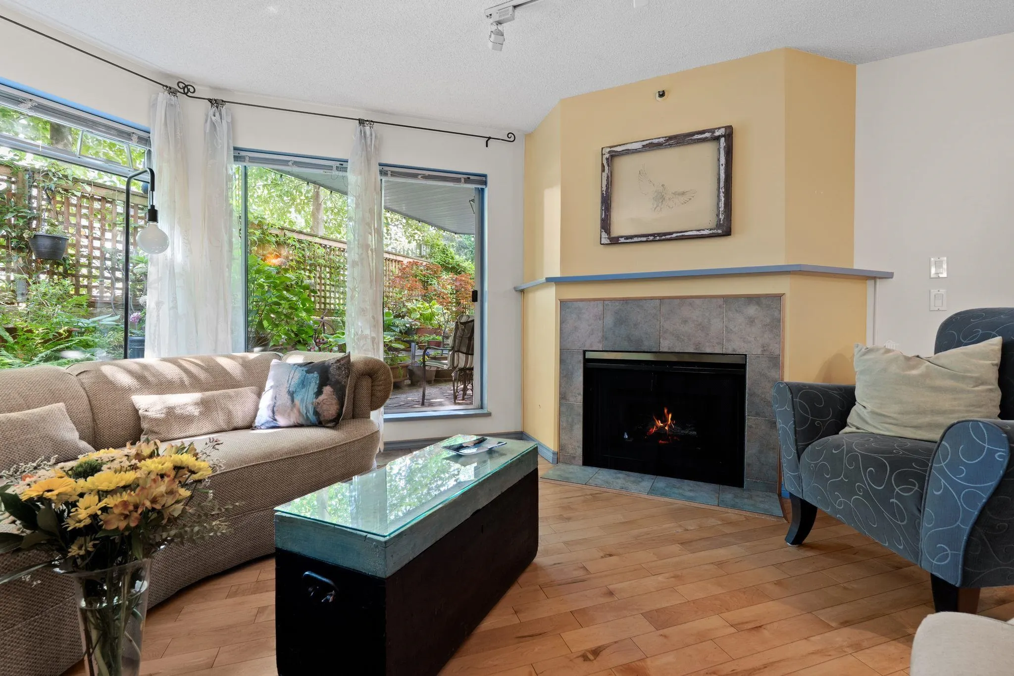 1147 Nelson Street #106