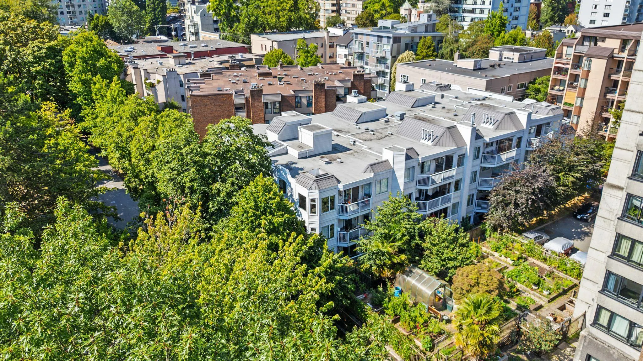 1147 Nelson Street #106