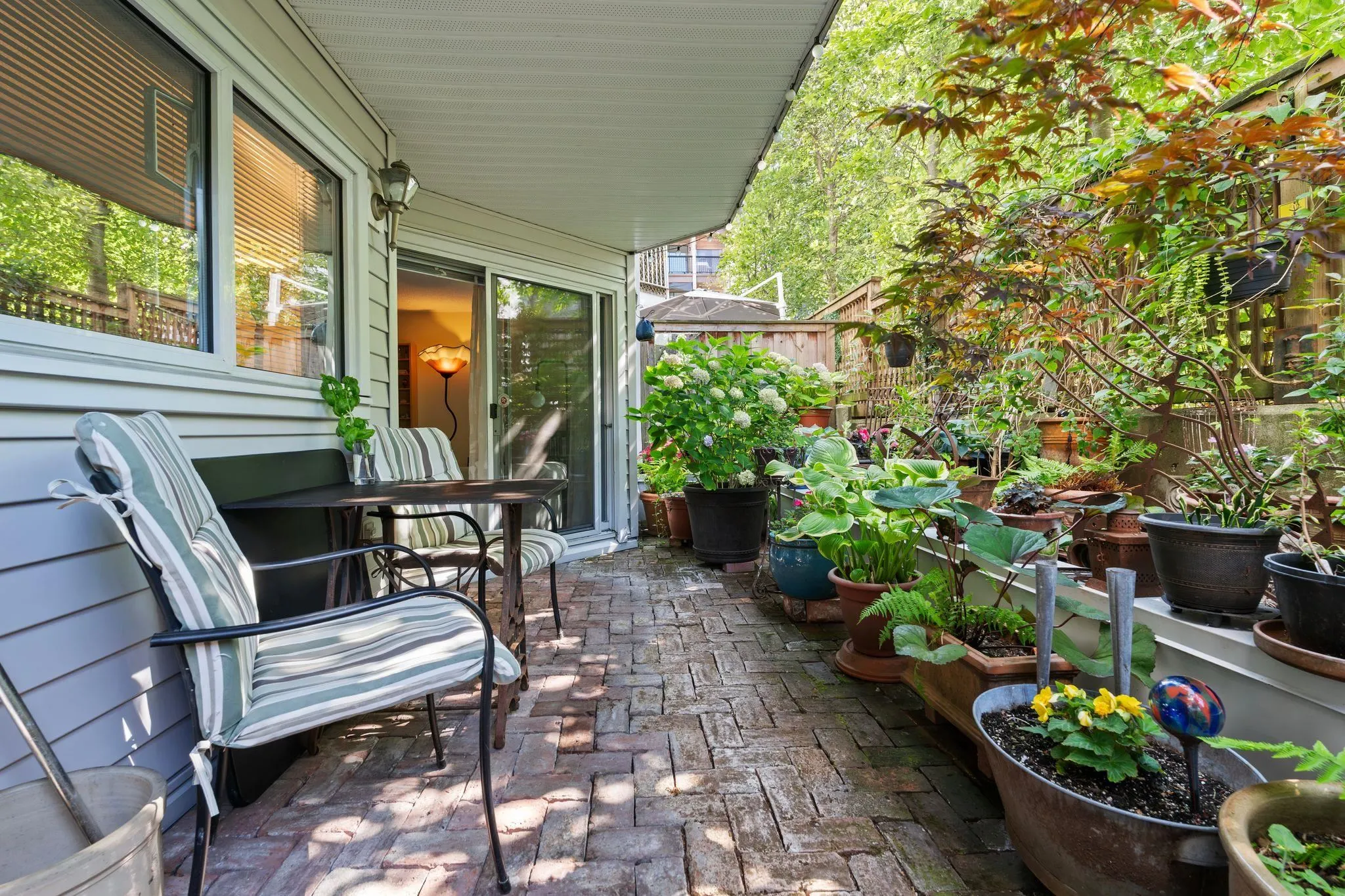 1147 Nelson Street #106