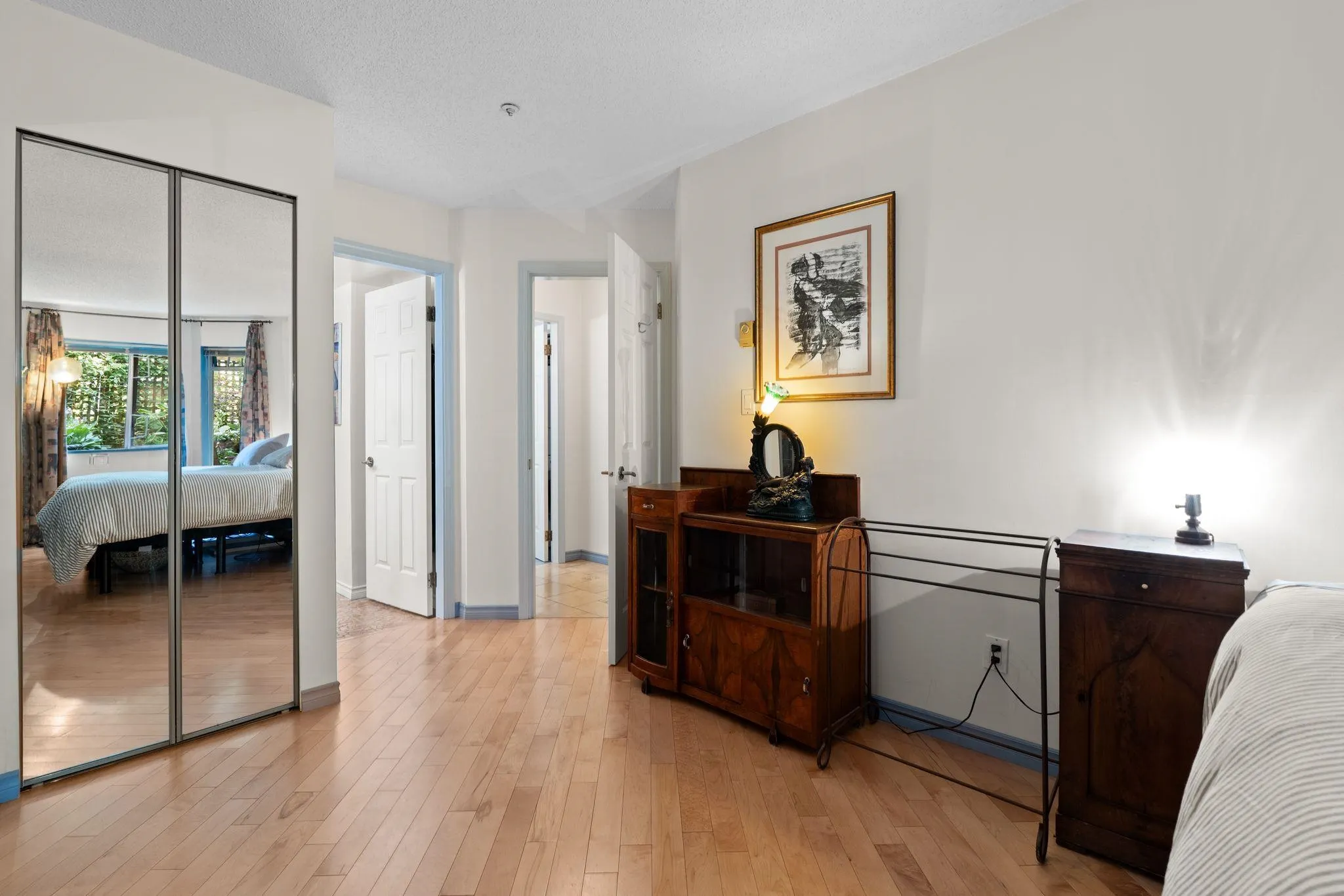 1147 Nelson Street #106