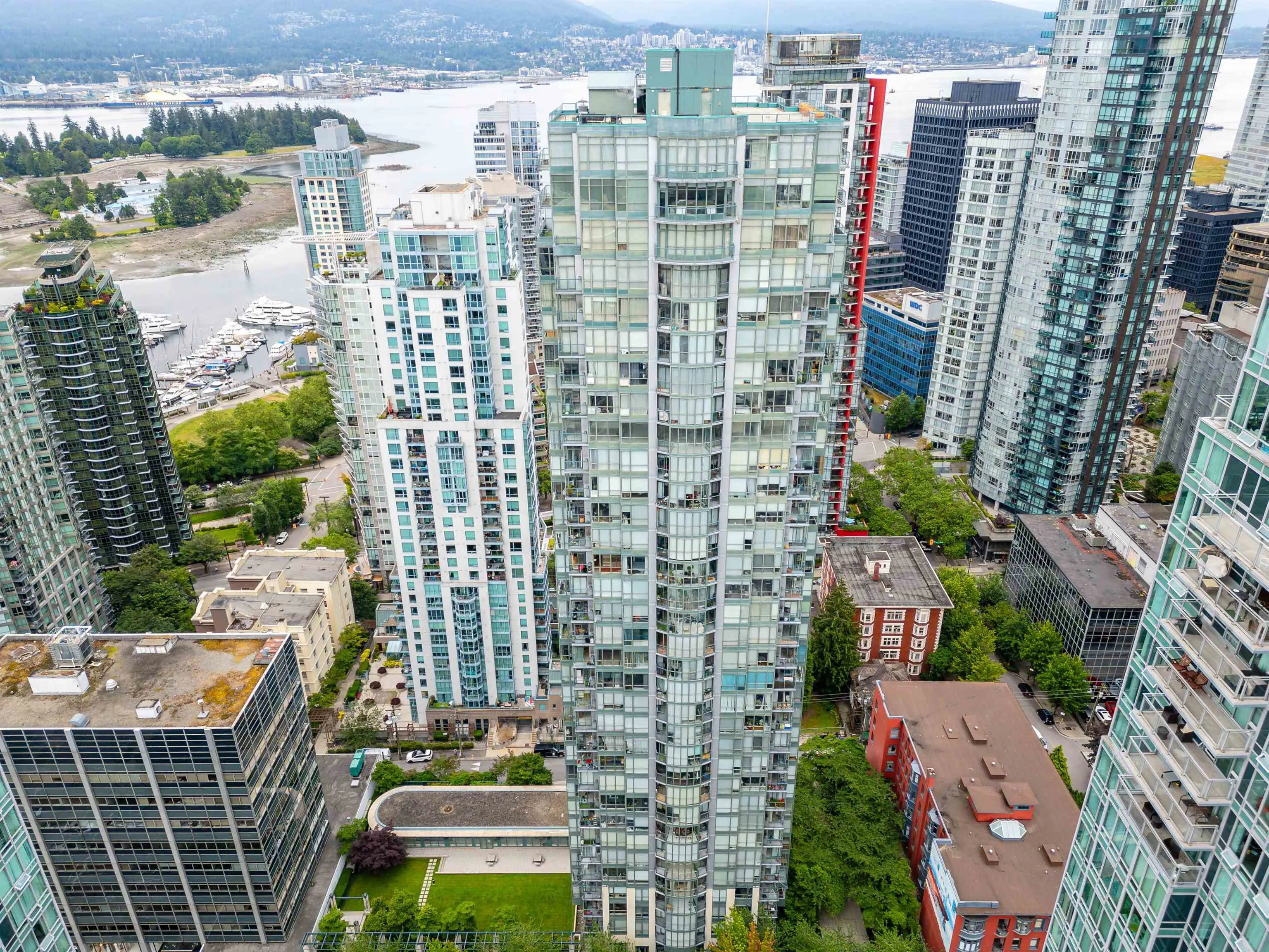 1239 W Georgia Street #2304