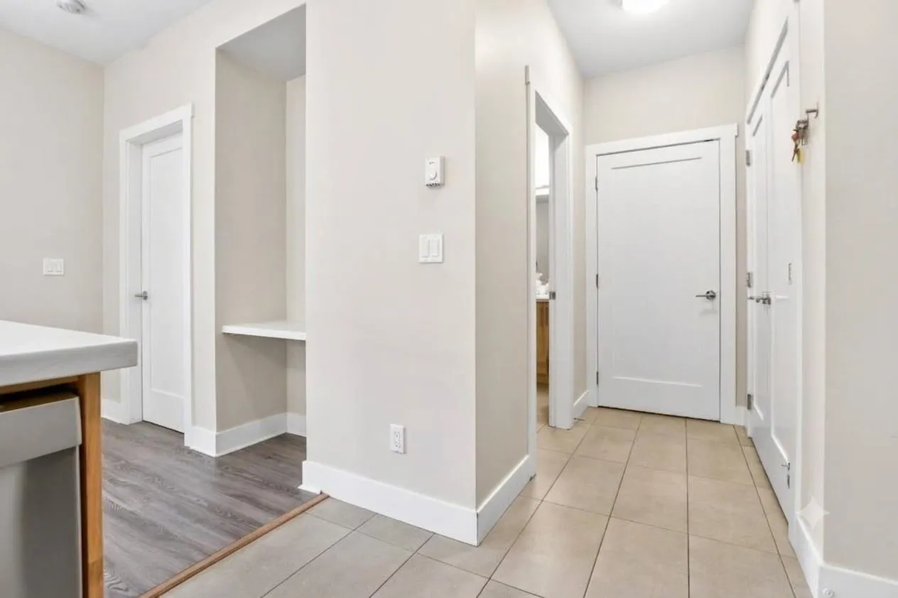 4710 Hastings Street #202