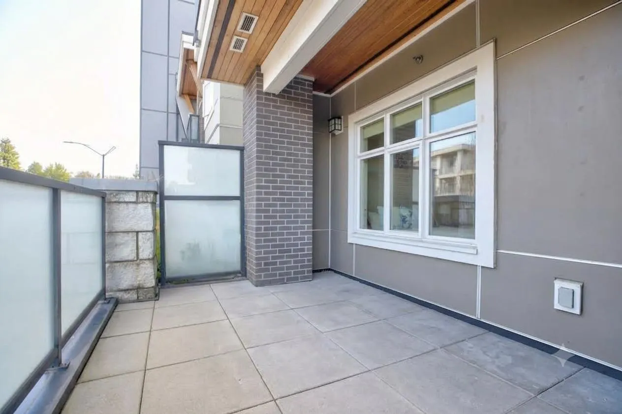 4710 Hastings Street #202