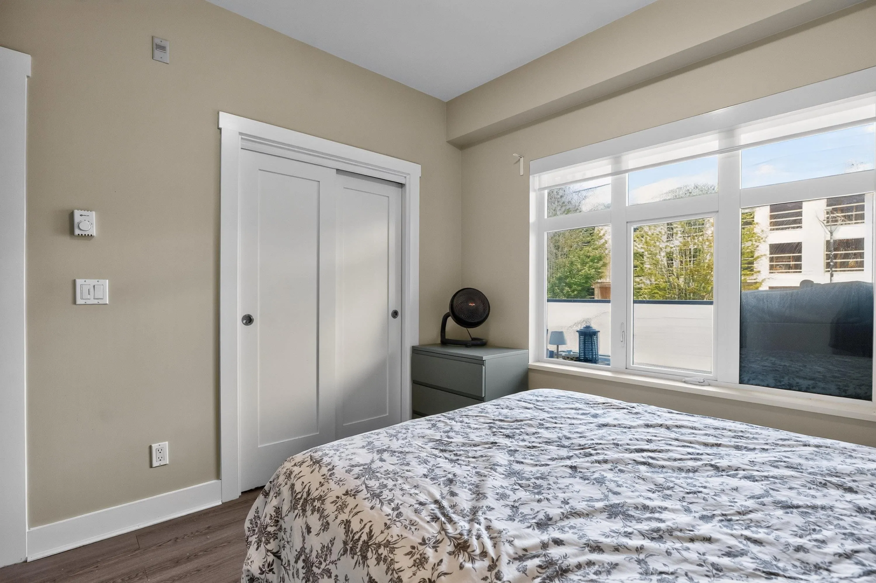4710 Hastings Street #202