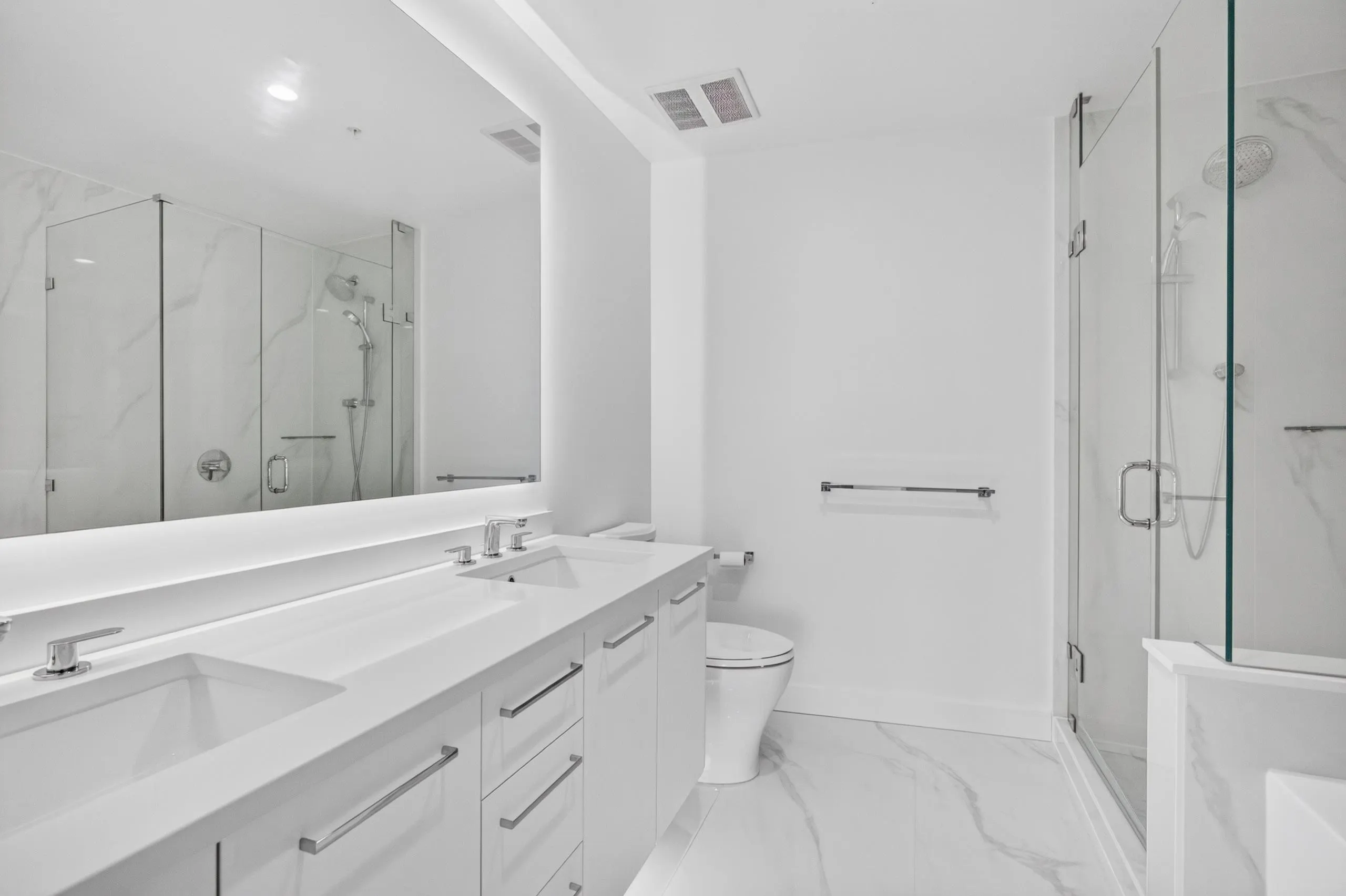 1588 Johnston Road #2404