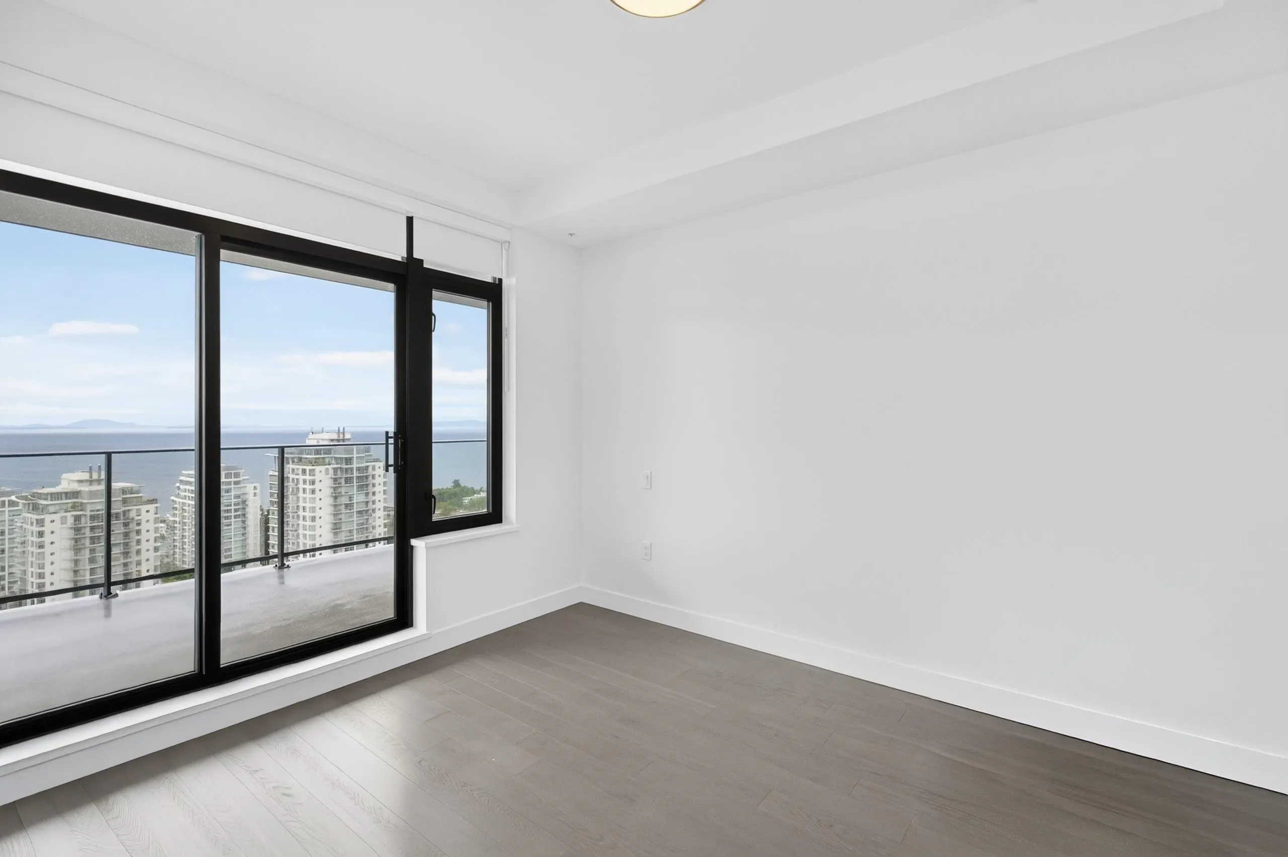 1588 Johnston Road #2404