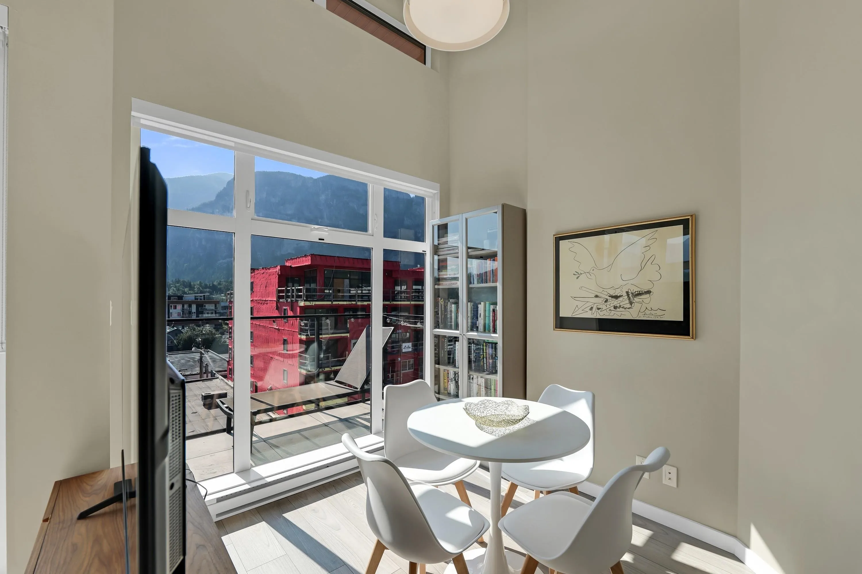 38033 Second Avenue #616