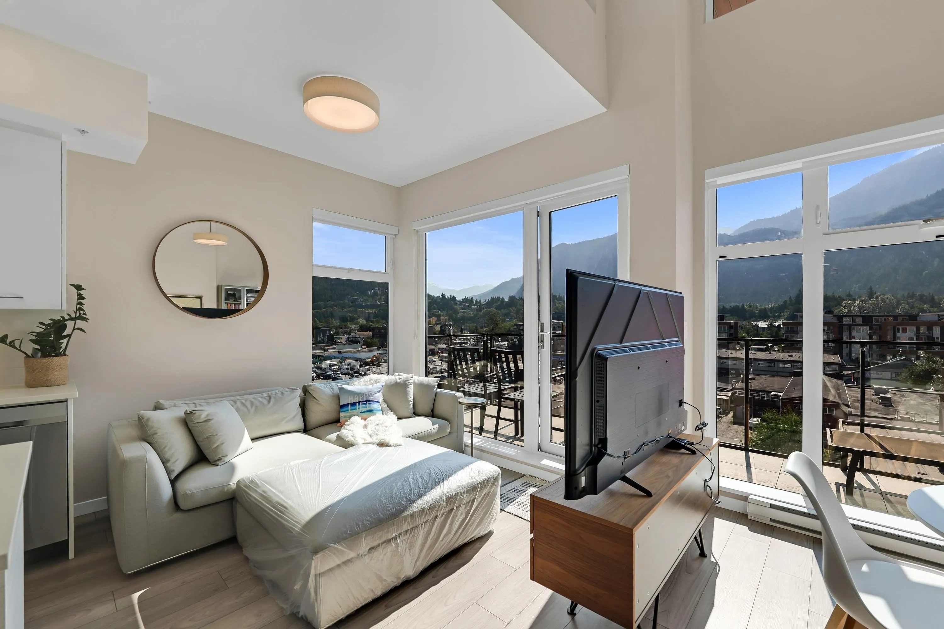 38033 Second Avenue #616