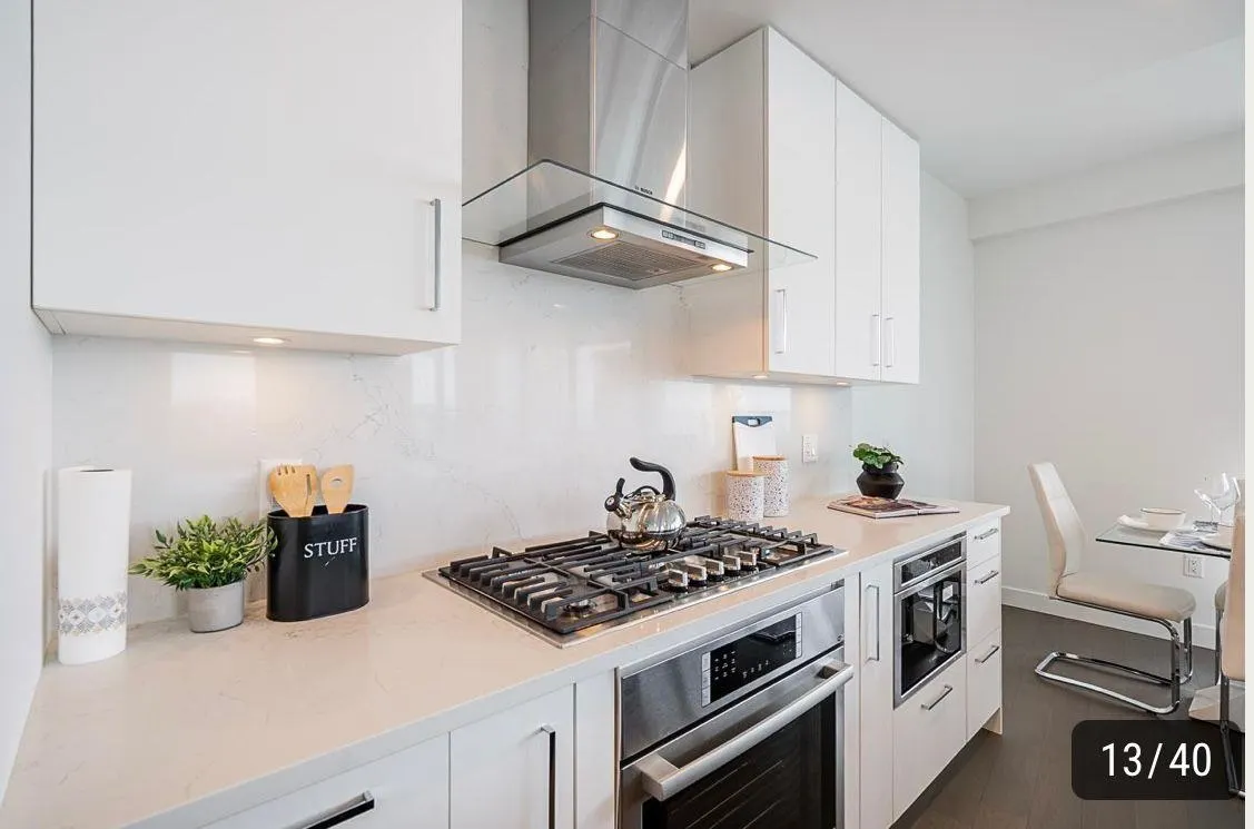 1588 Johnston Road #1305