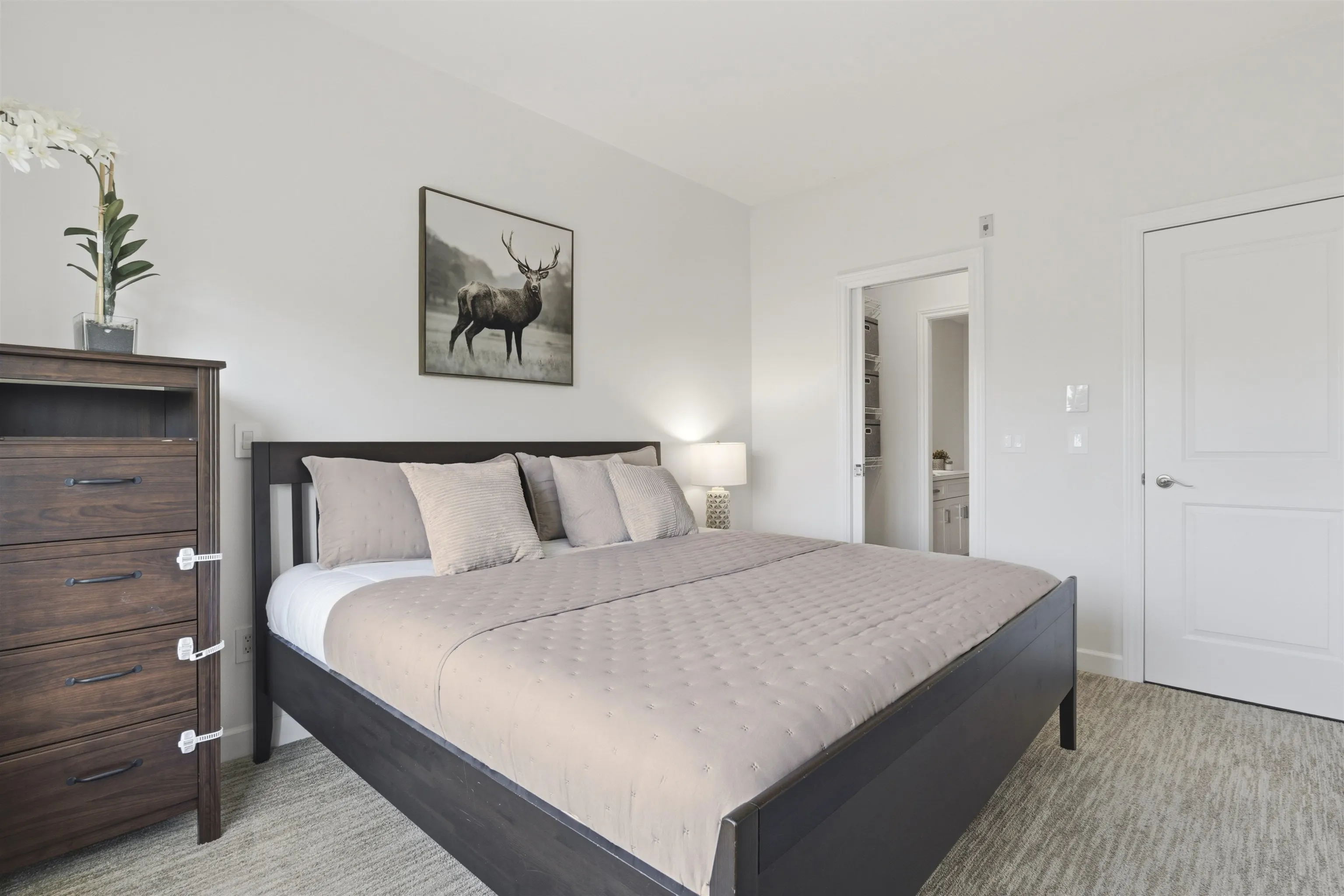 20281 53a Avenue #401