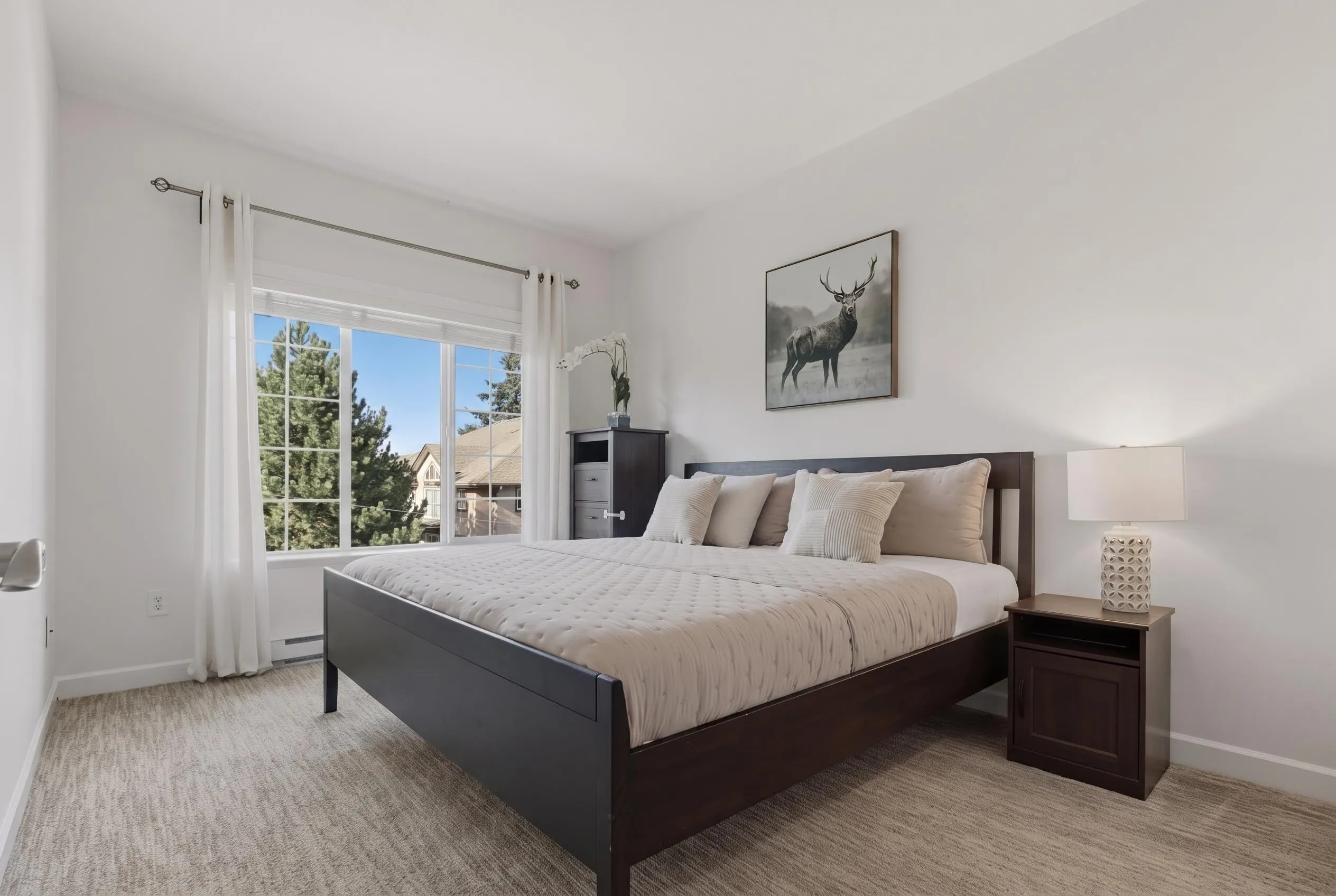 20281 53a Avenue #401