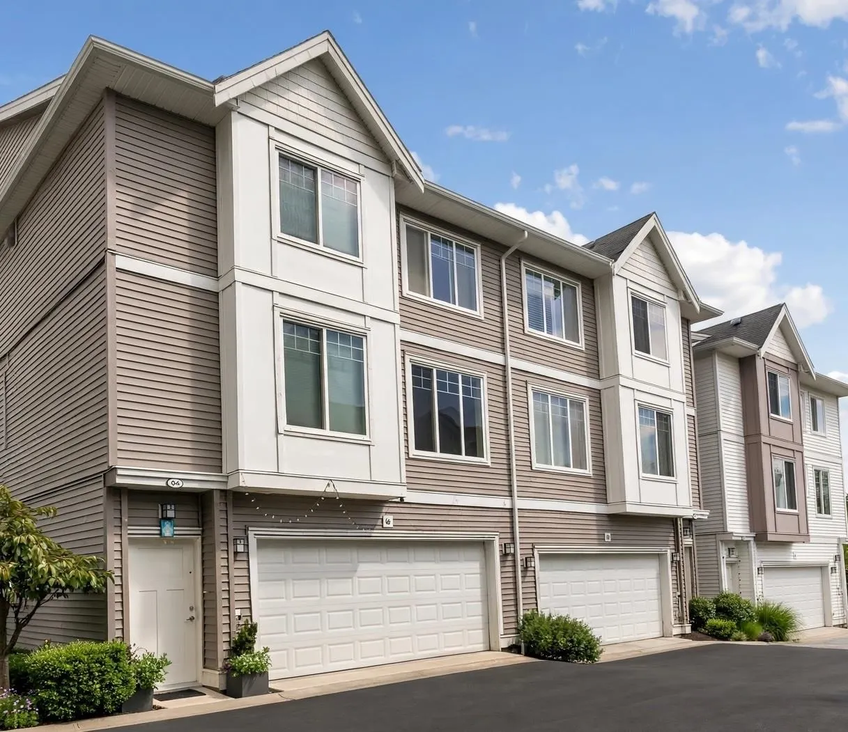 8033 166b Street #4