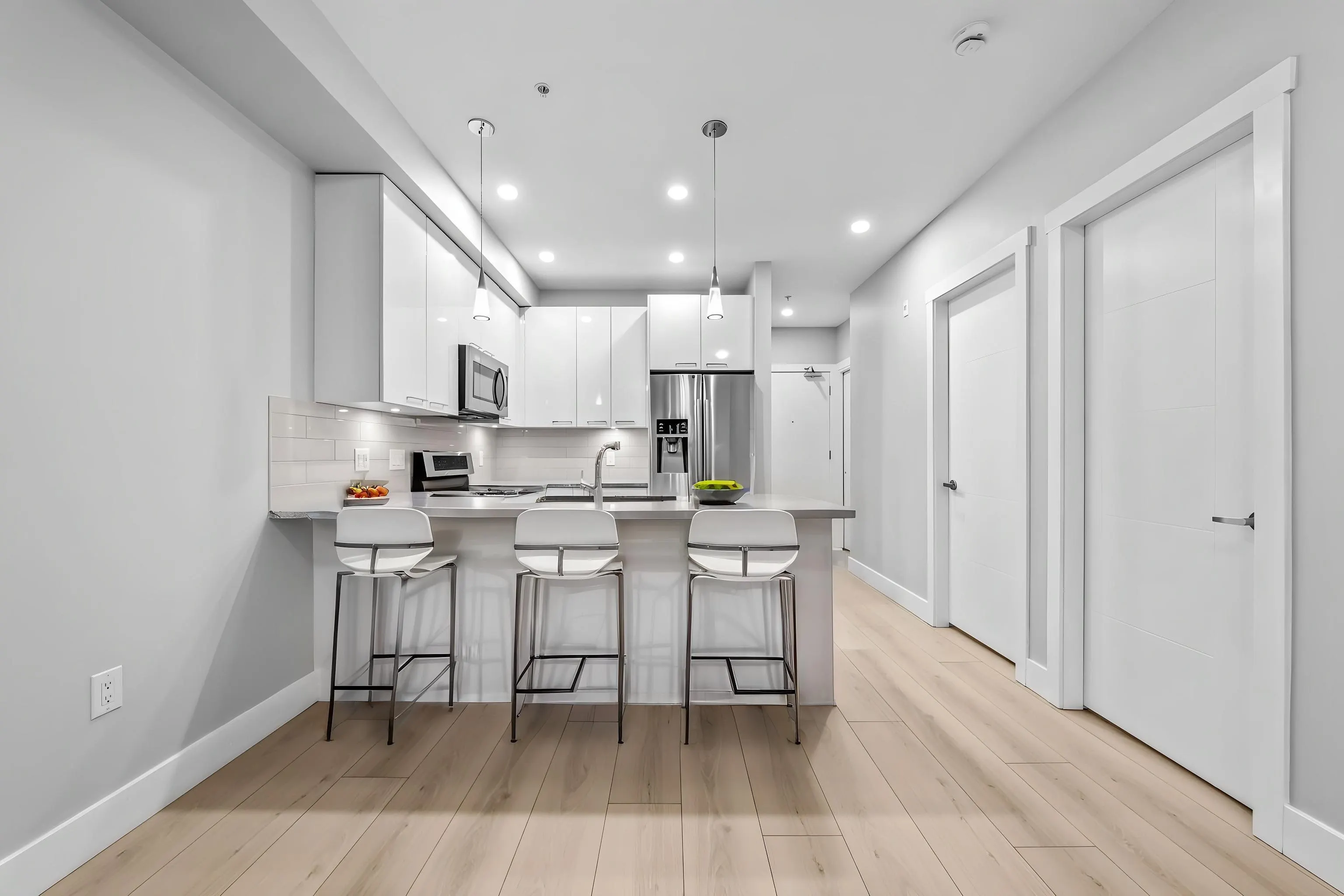 20175 53 Avenue #208