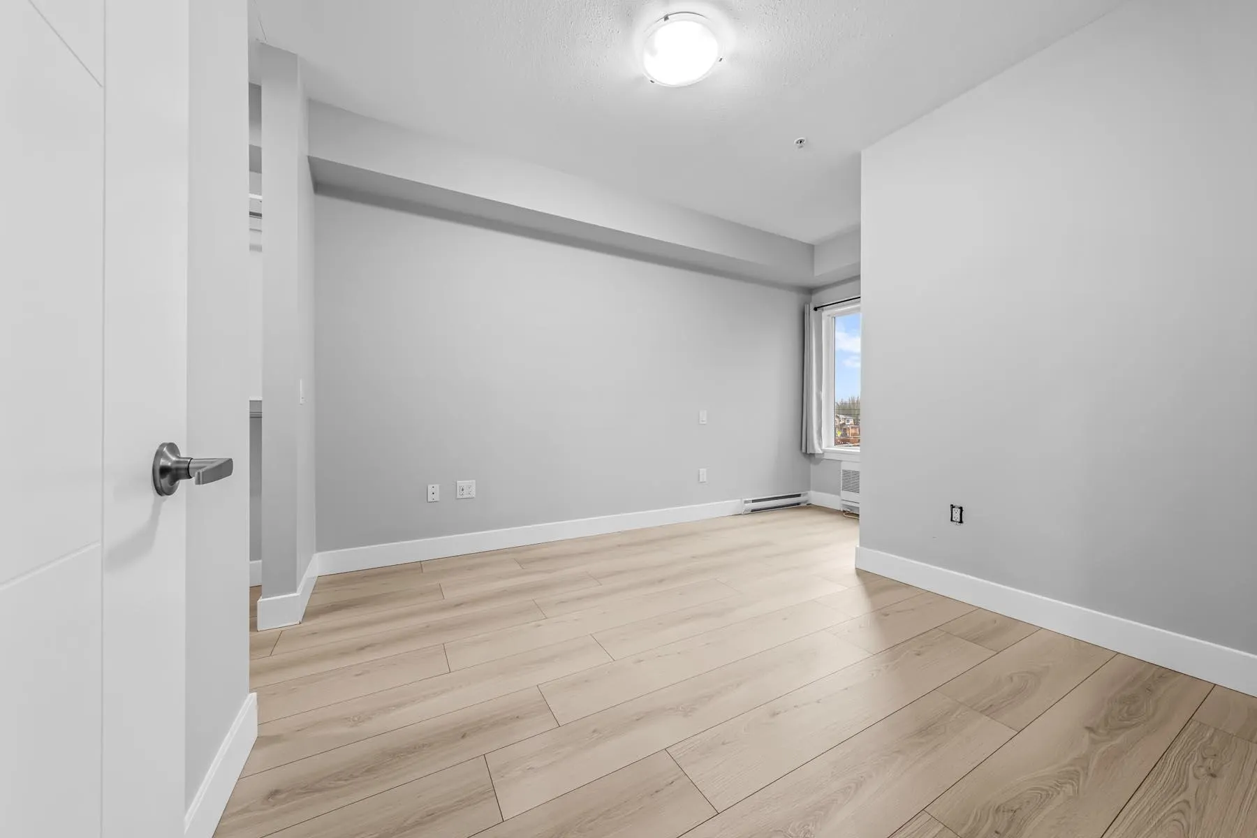 20175 53 Avenue #208