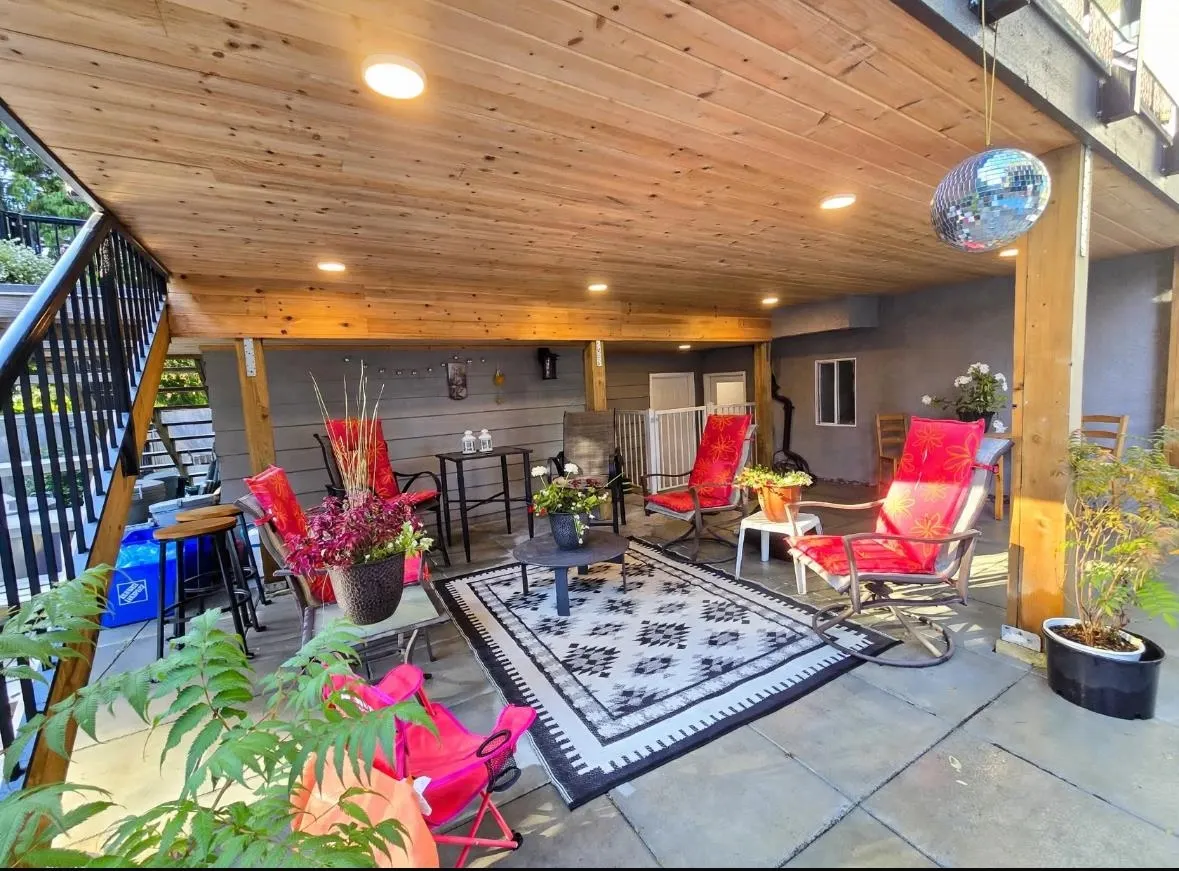 10520 Sunview Place