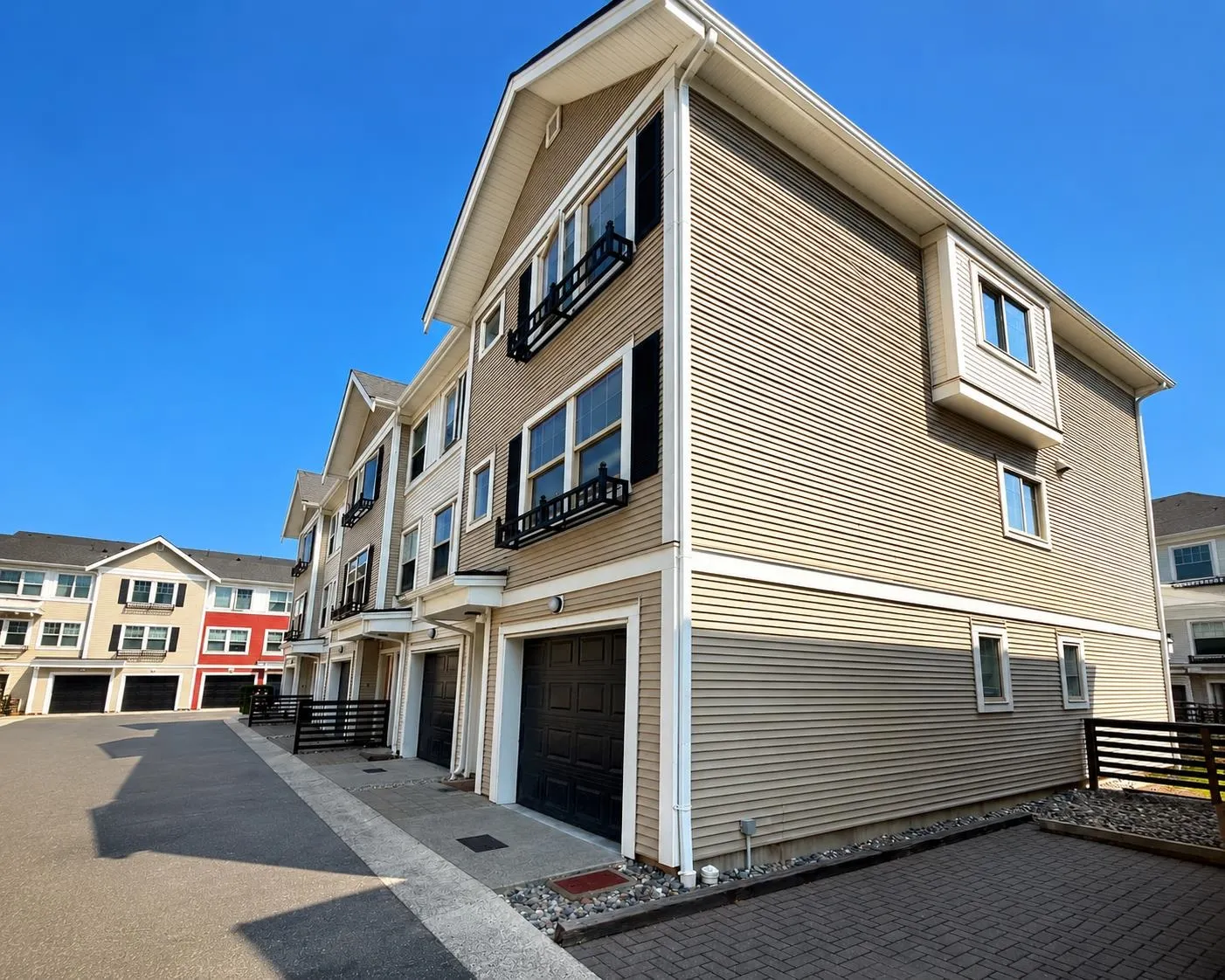 32633 Simon Avenue #95