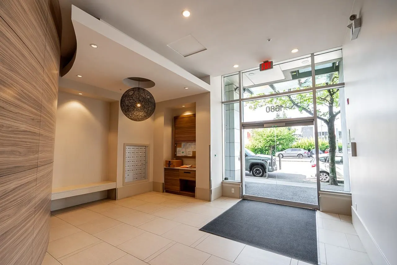 1680 W 4th Avenue #409