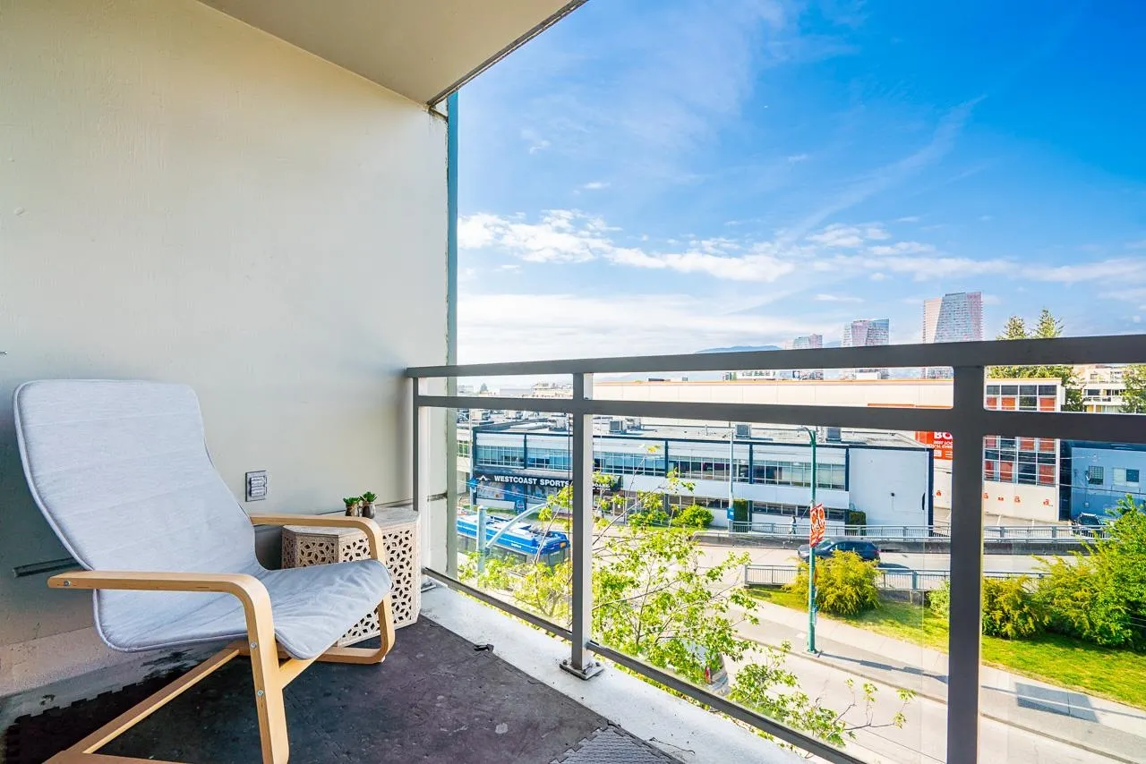 1680 W 4th Avenue #409