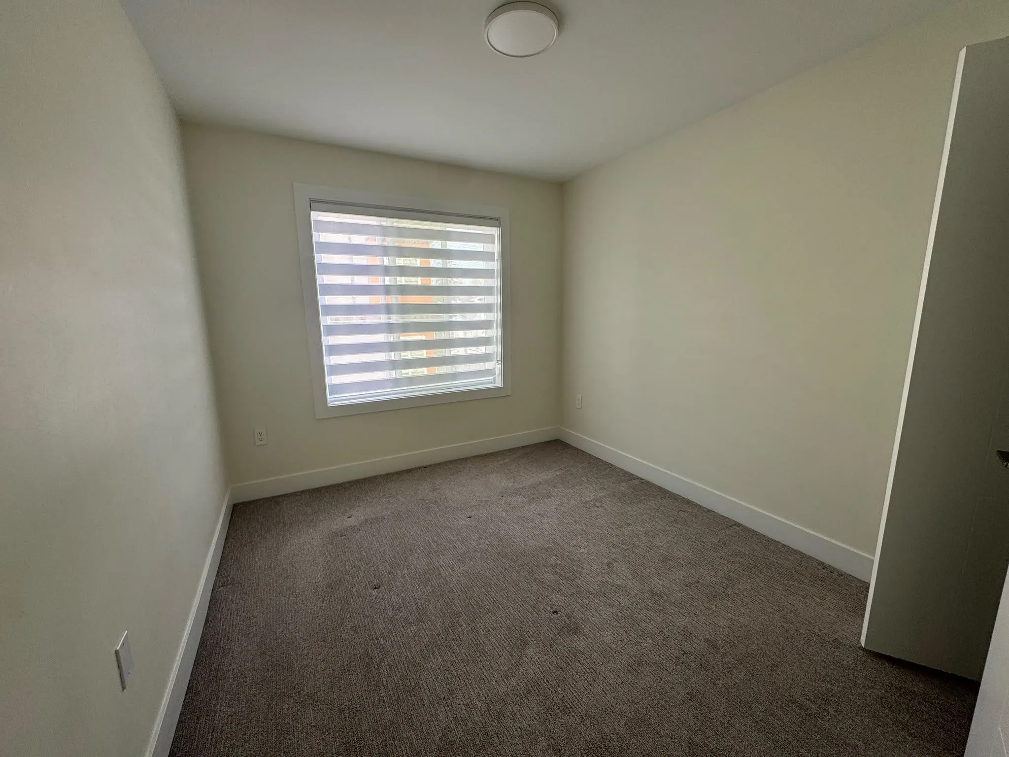 9652 162a Street #49