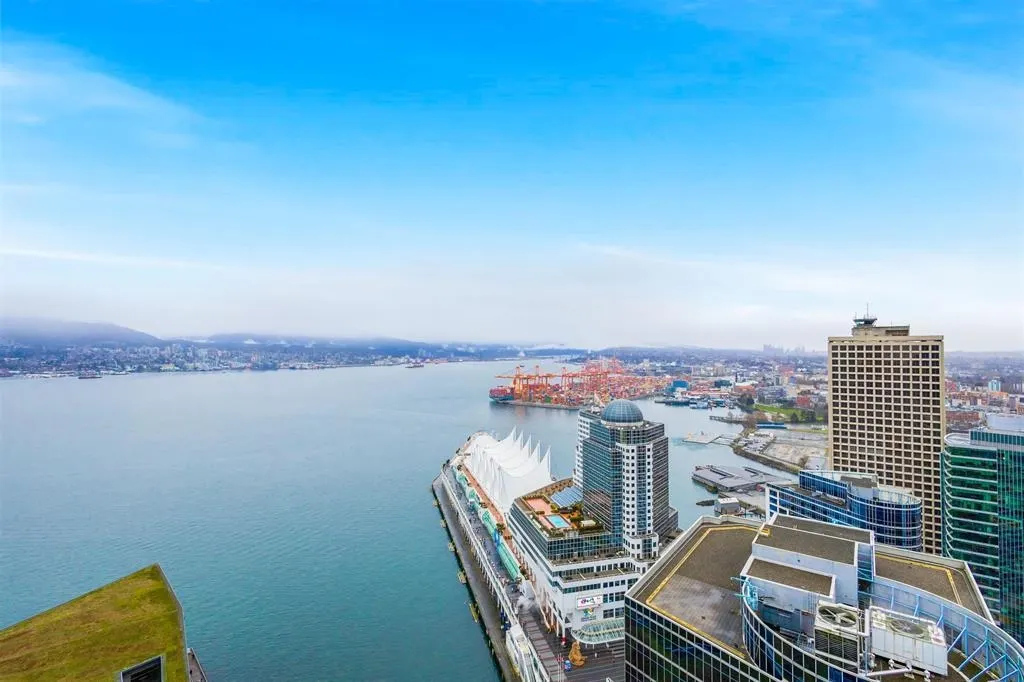 1011 W Cordova Street #4103