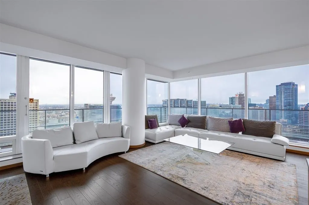 1011 W Cordova Street #4103