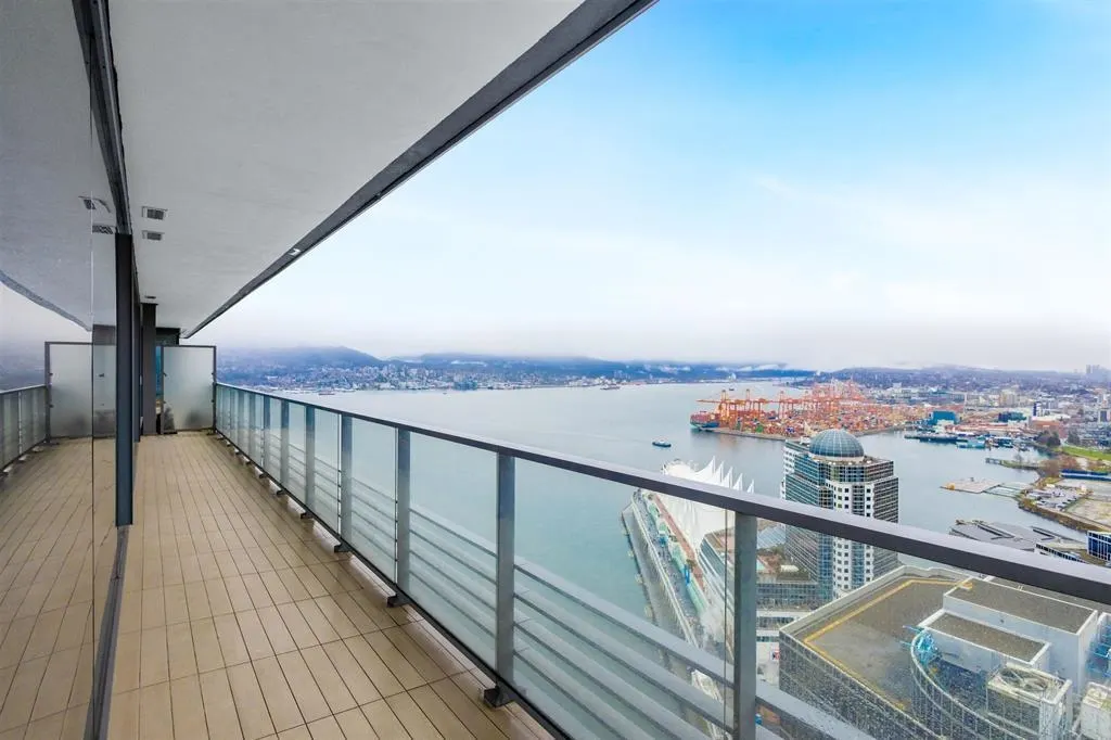 1011 W Cordova Street #4103