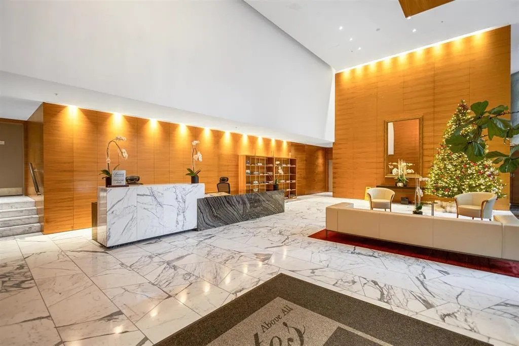 1011 W Cordova Street #4103