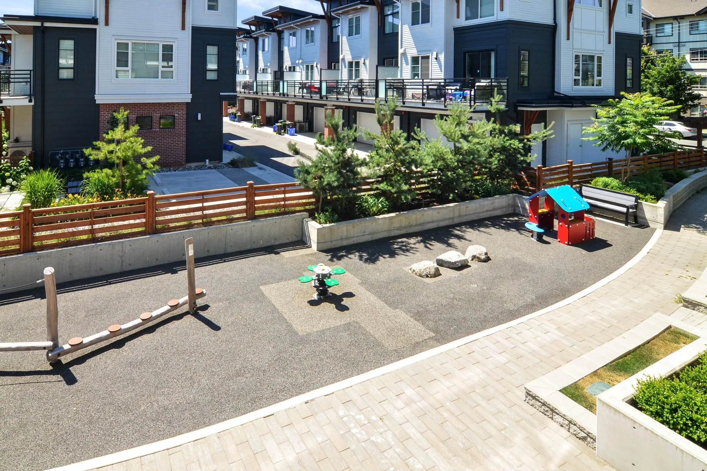 22136 49 Avenue #106