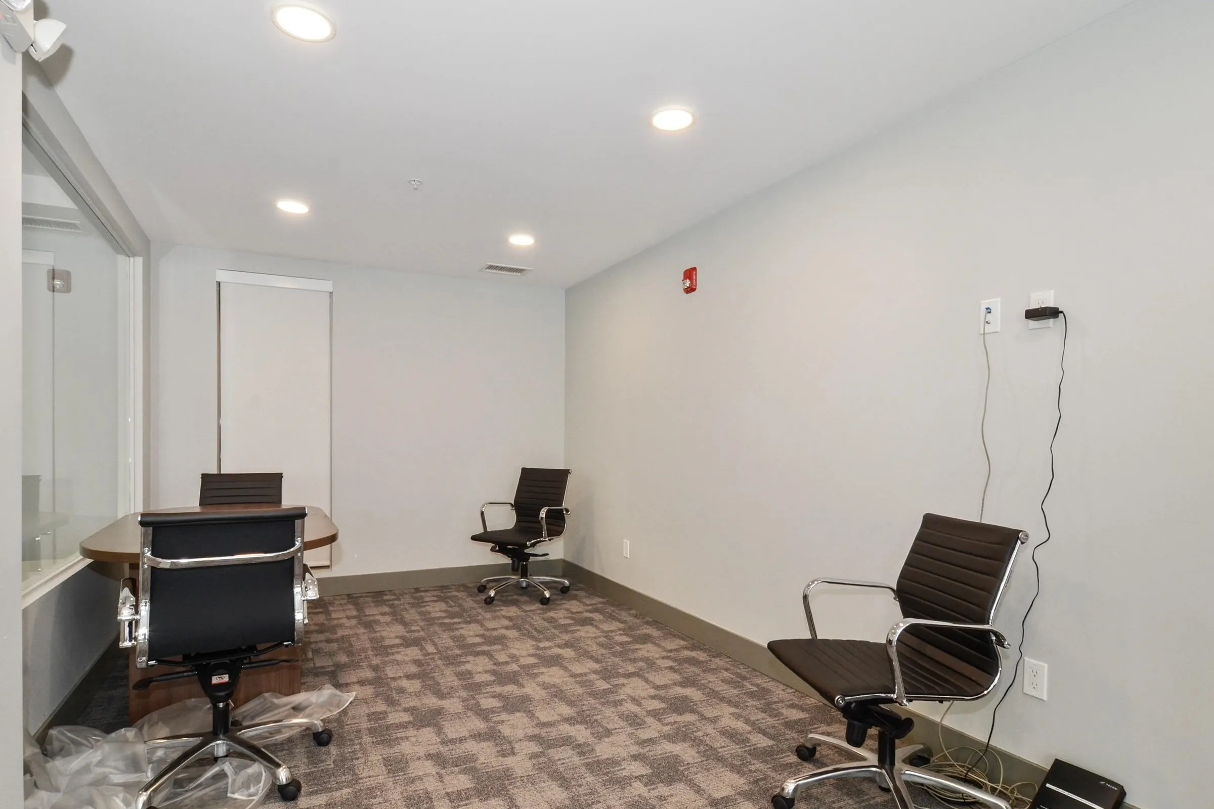 22136 49 Avenue #106