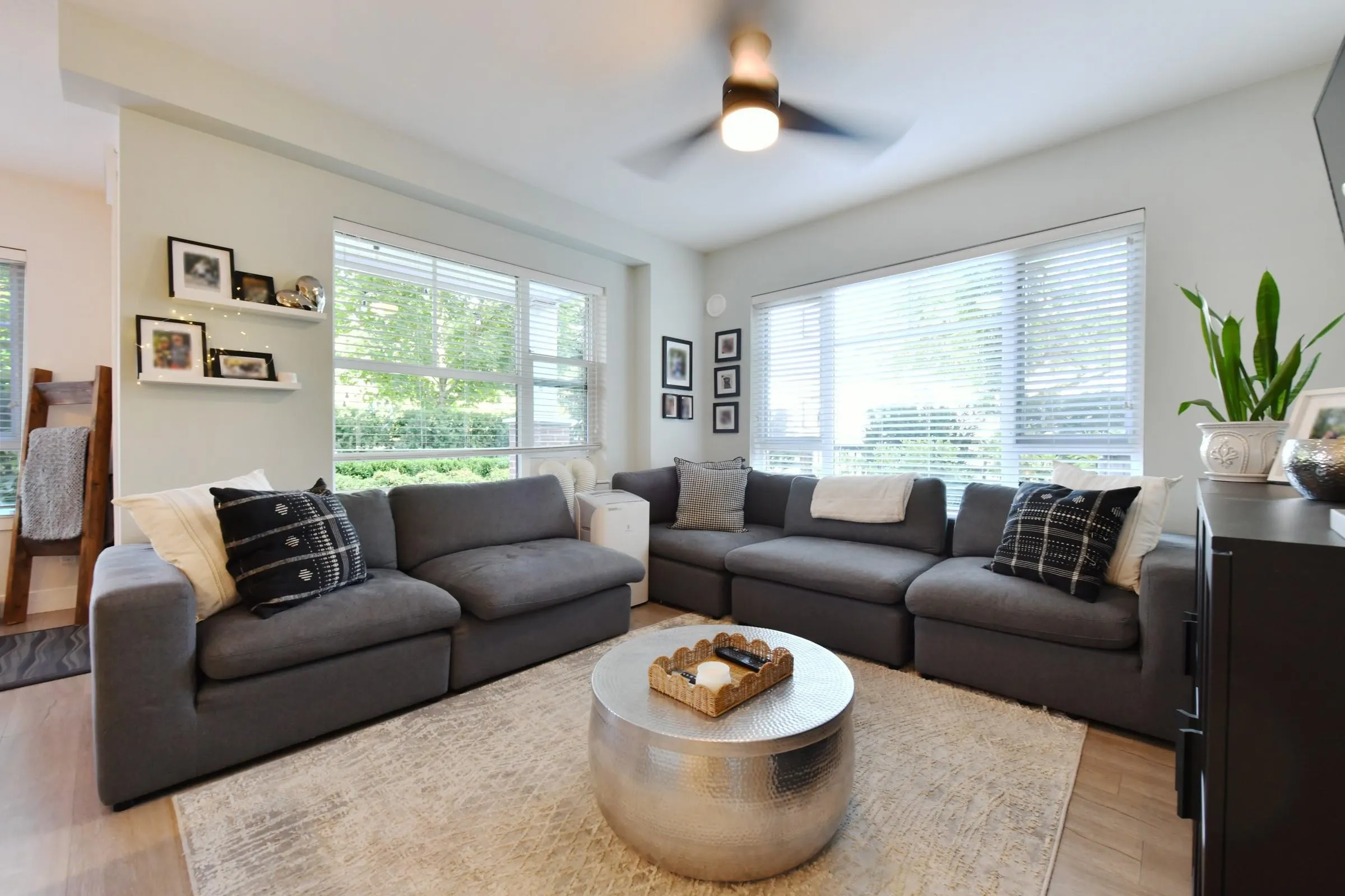 22136 49 Avenue #106