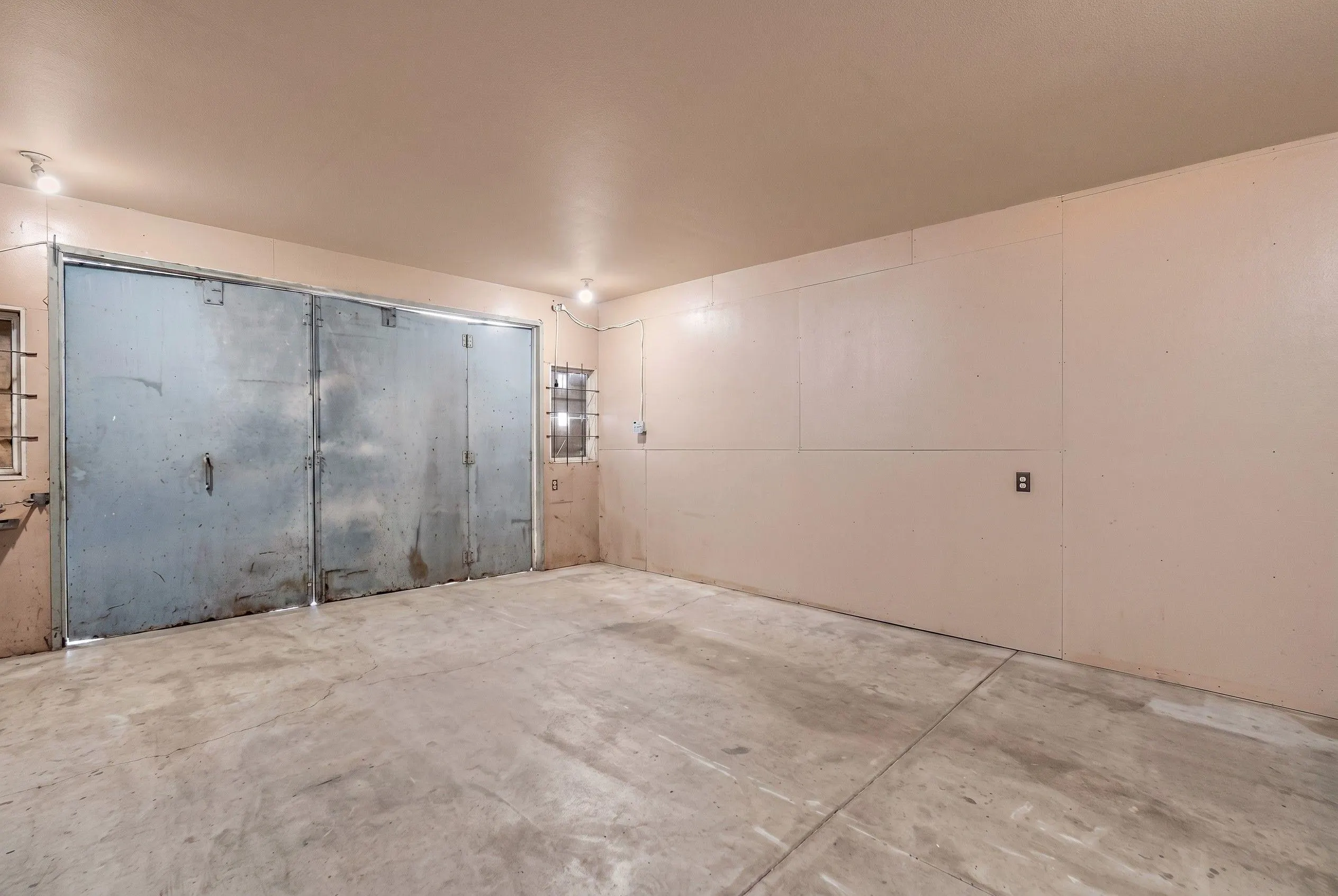 14042 110 Avenue