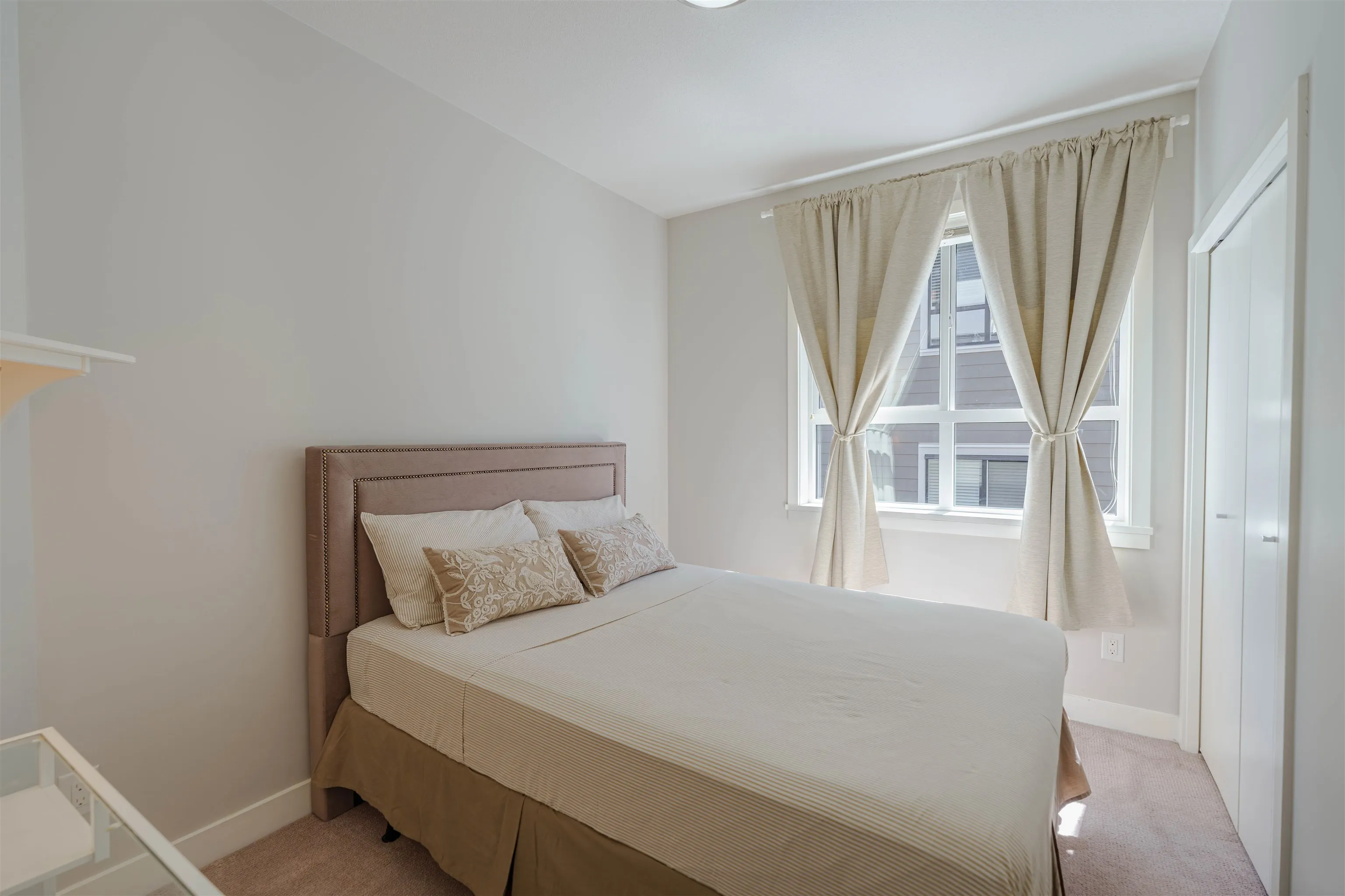 15388 105 Avenue #406