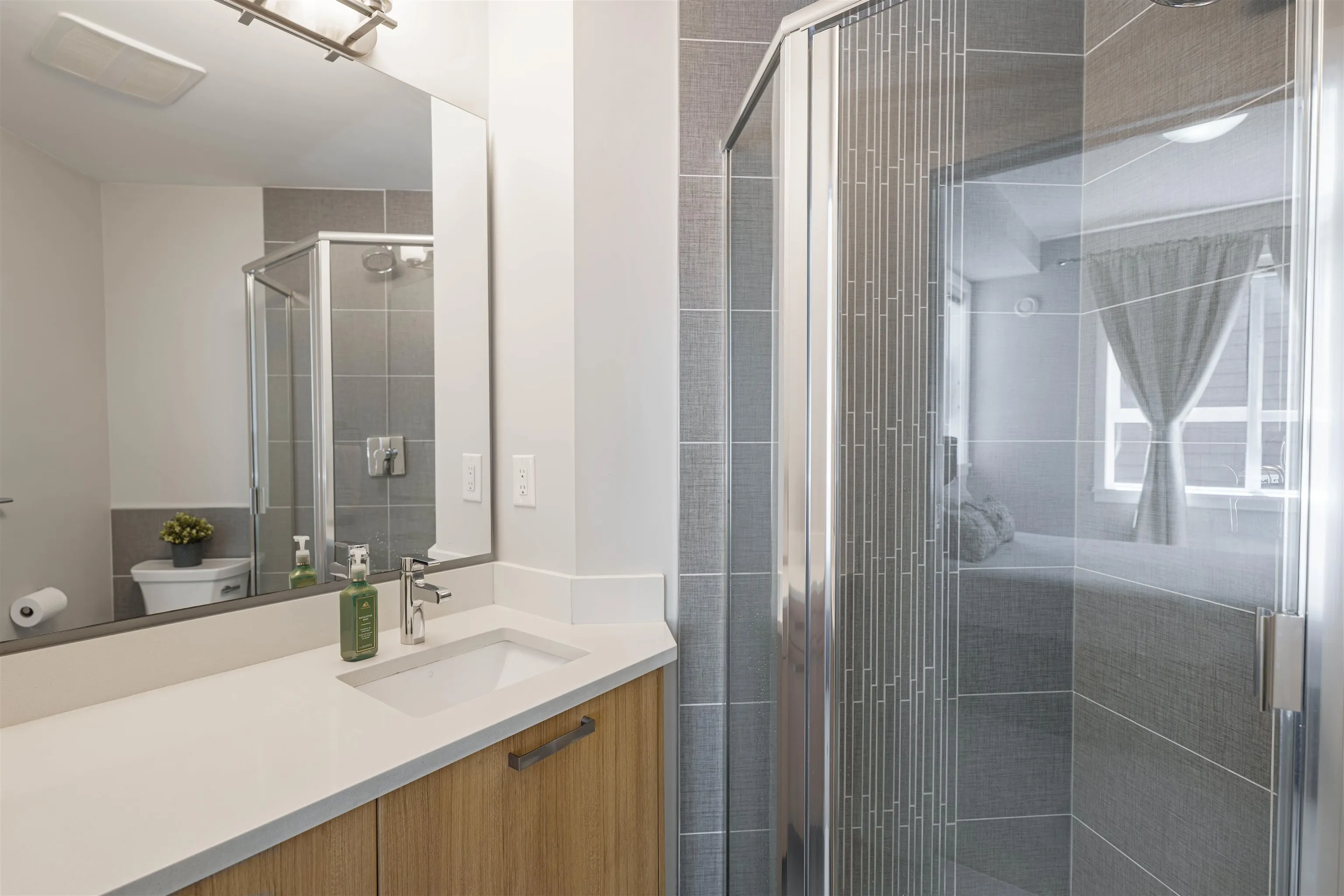 15388 105 Avenue #406