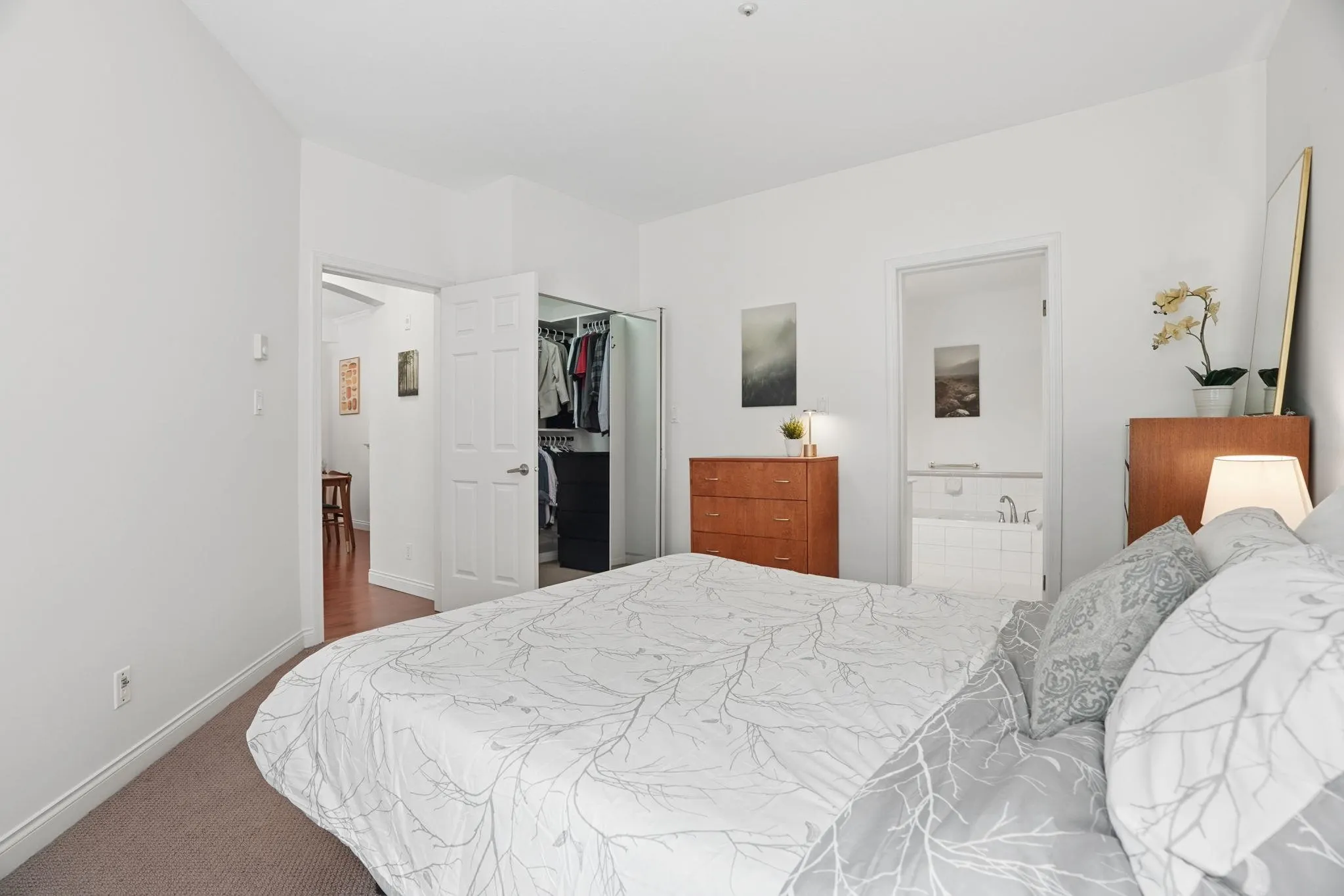 5835 Hampton Place #116