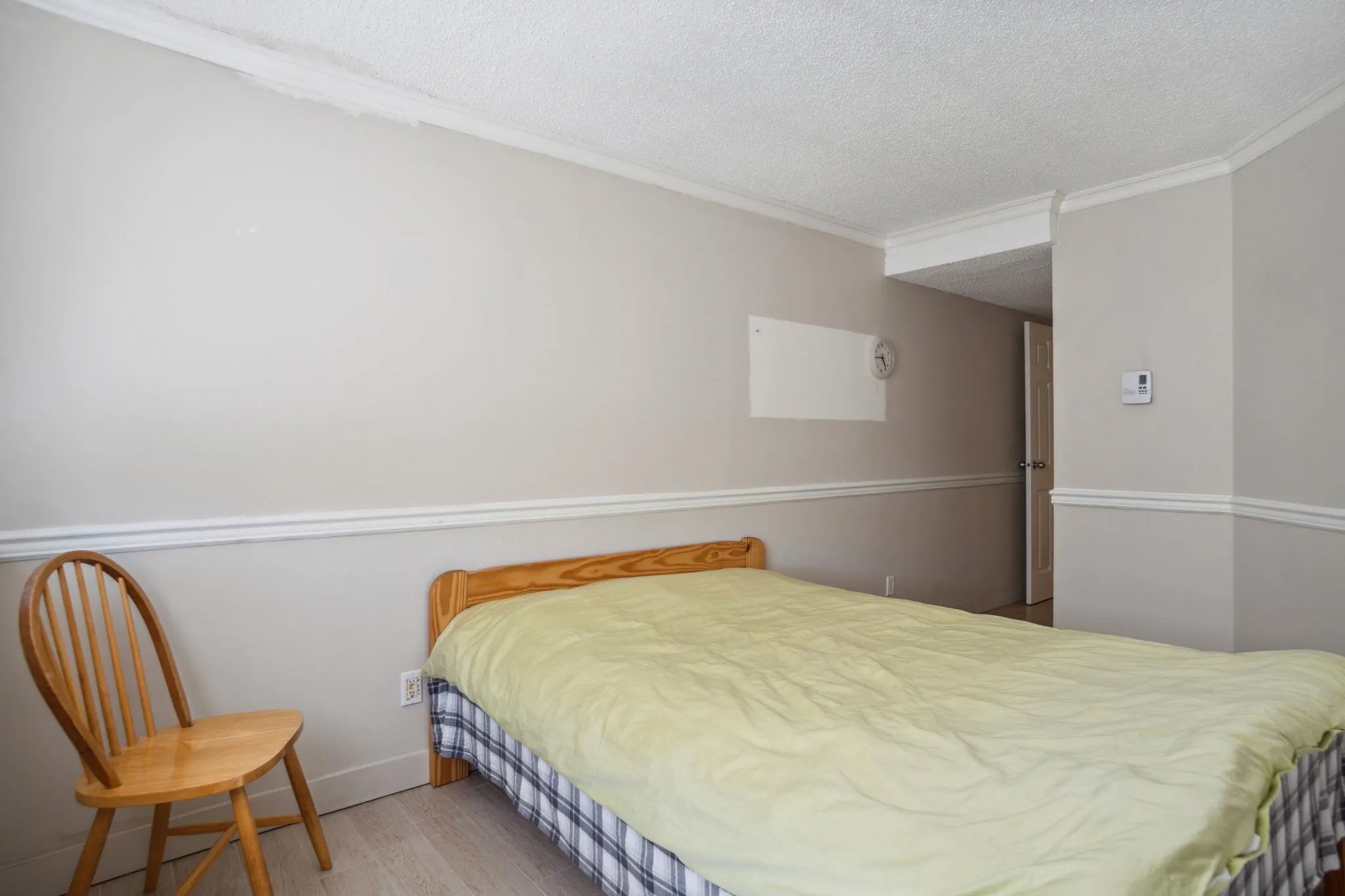 1270 Robson Street #702