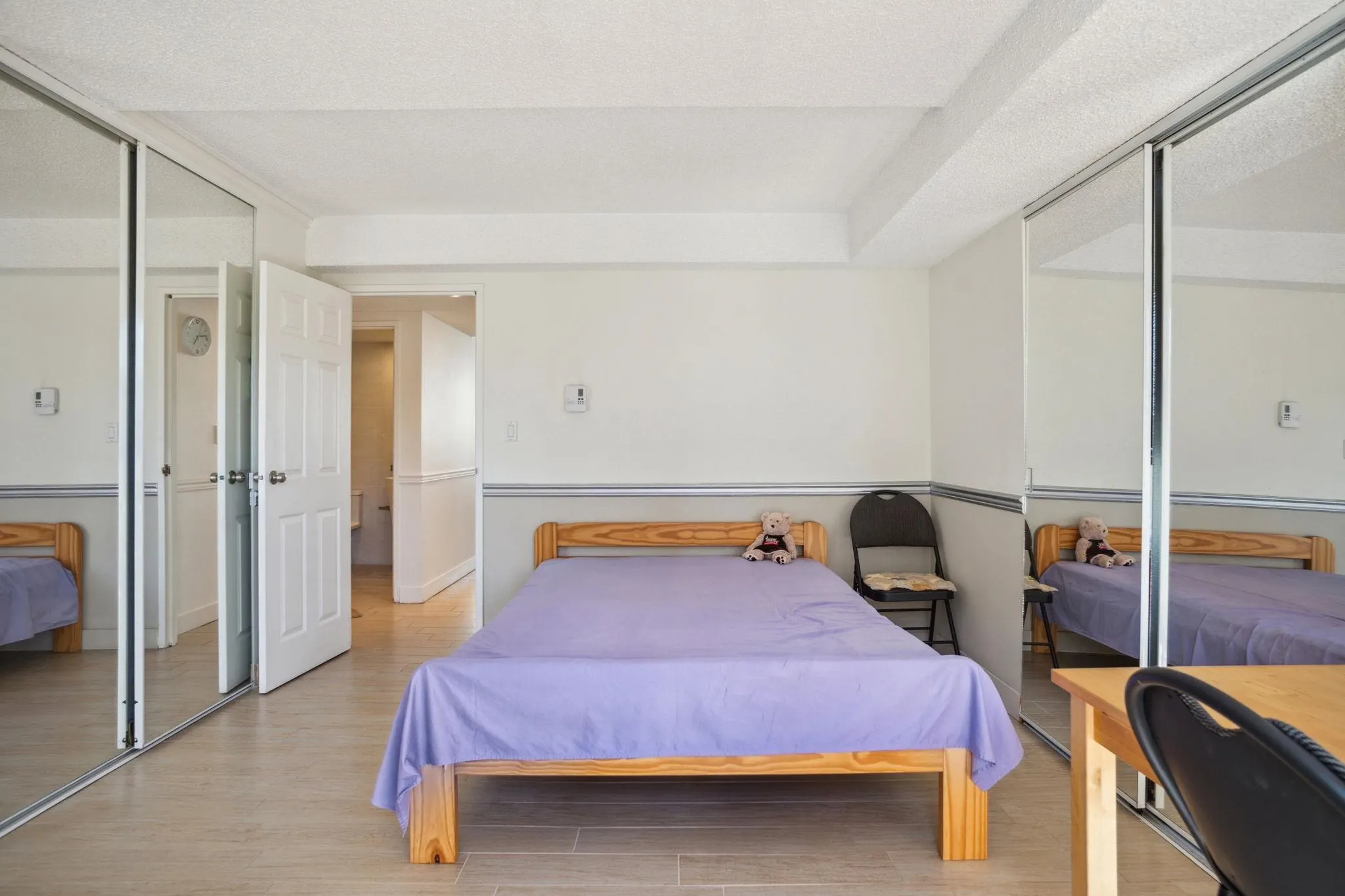 1270 Robson Street #702