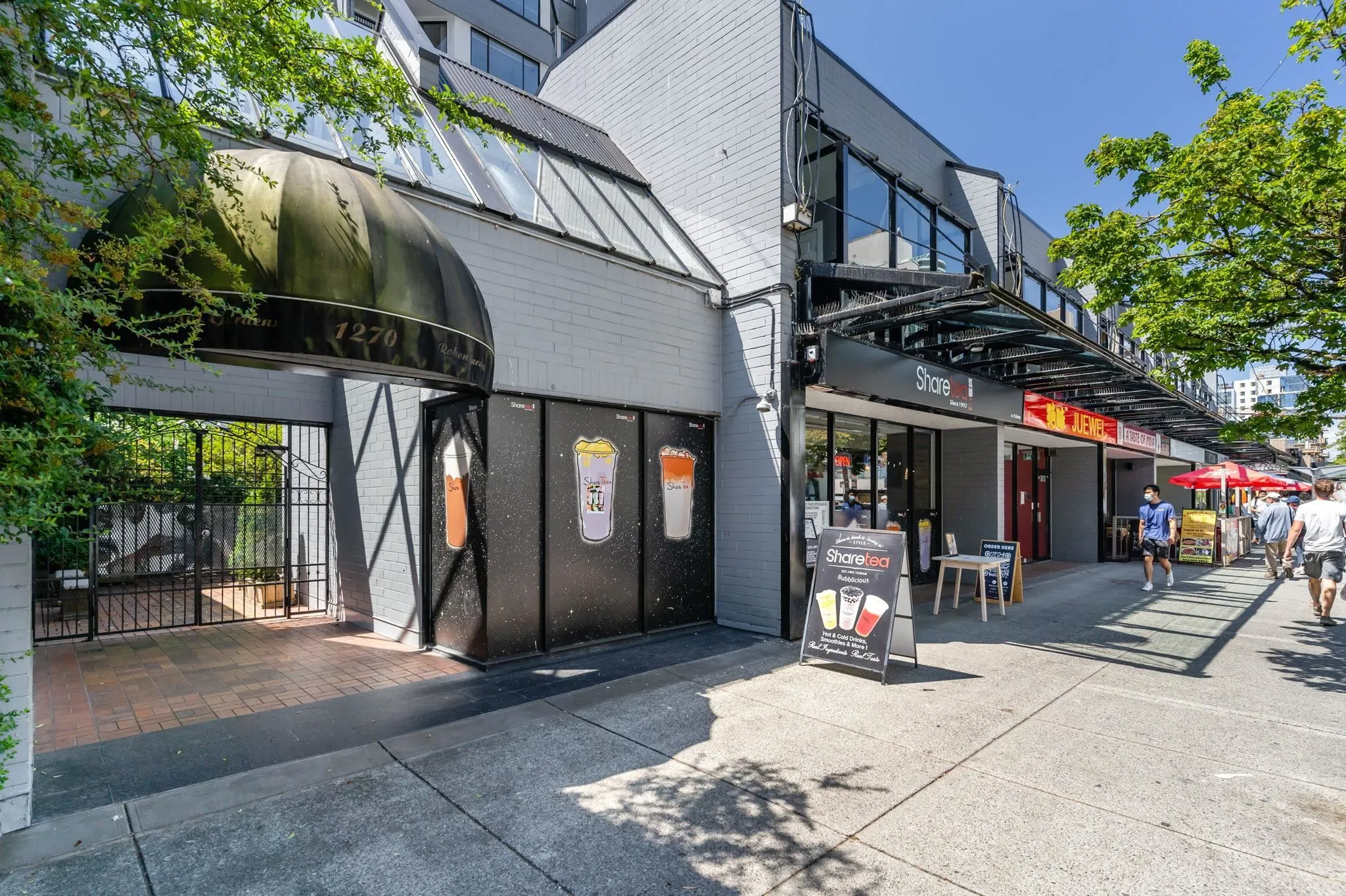 1270 Robson Street #702