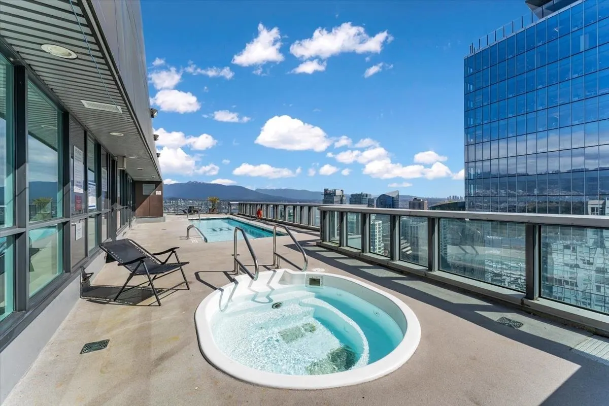 1189 Melville Street #1707