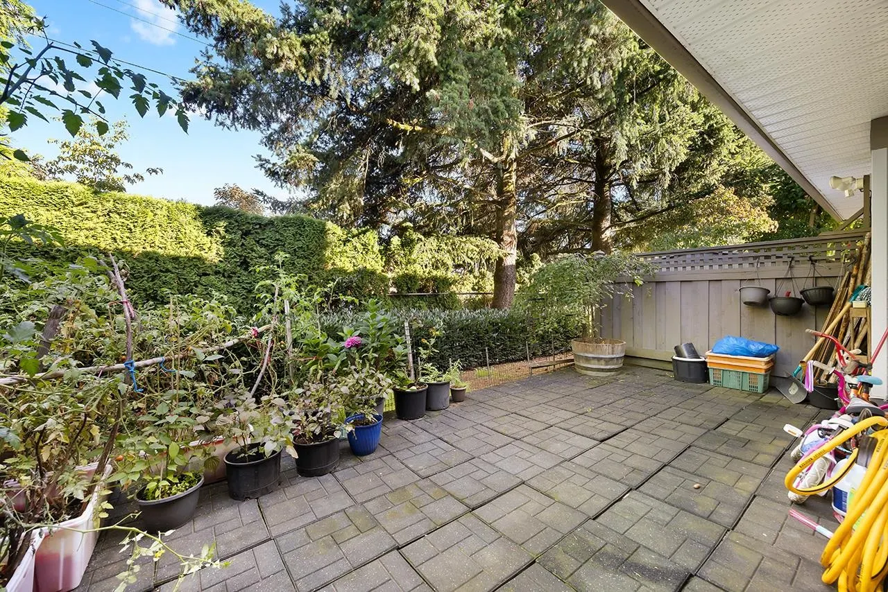 16233 82 Avenue #204