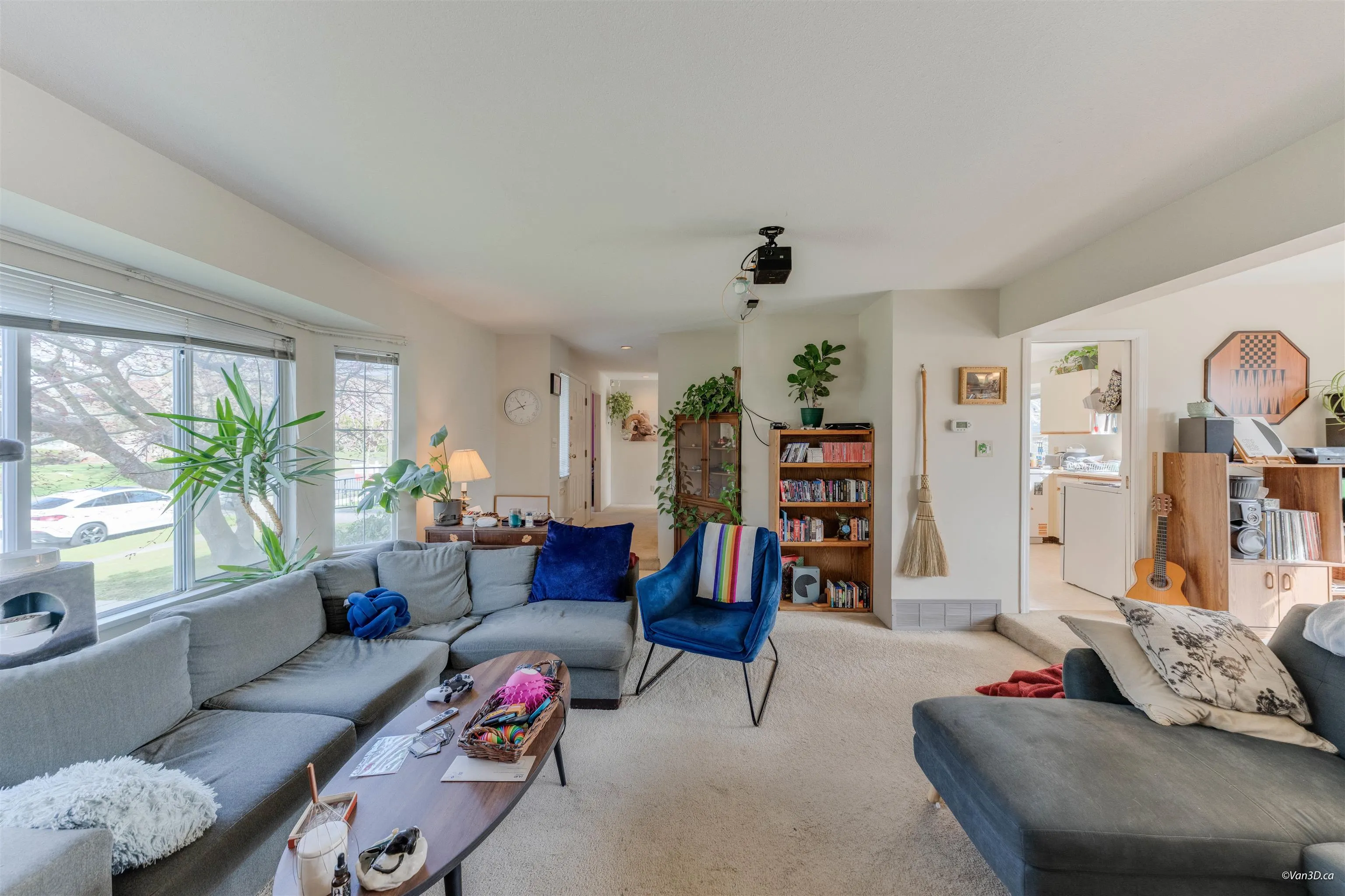 5592 Elizabeth Street