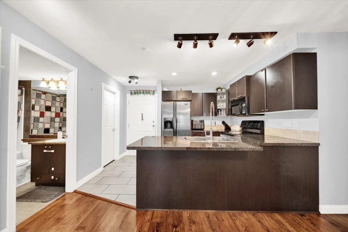 5454 198 Street #210