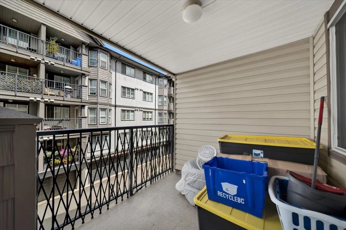 5454 198 Street #210