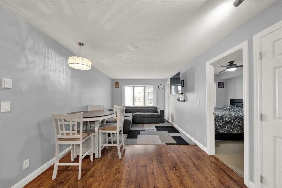 5454 198 Street #210