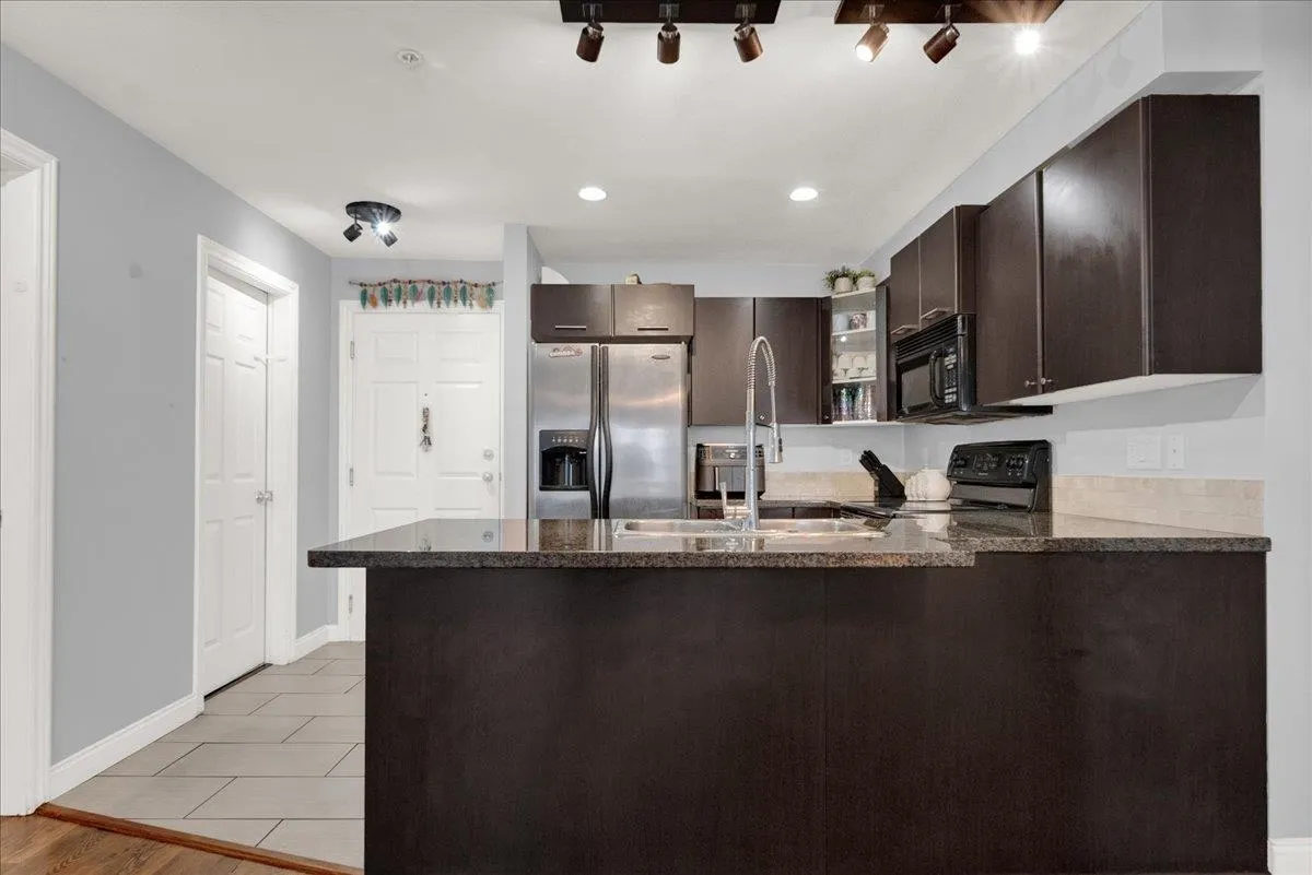 5454 198 Street #210